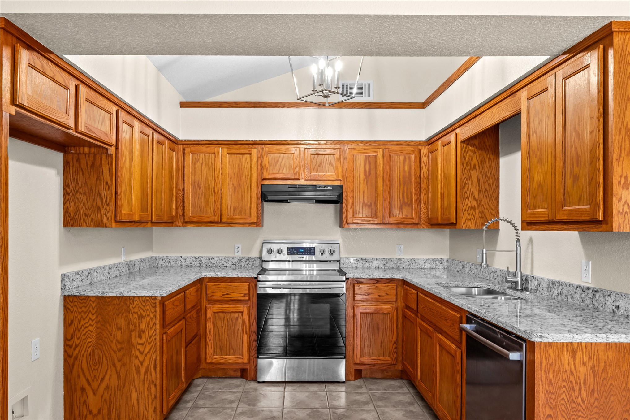 108285 Gar Place Checotah OK 74426