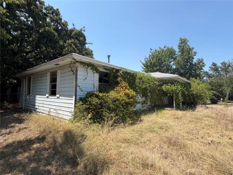 201 Mockingbird Lane Healdton OK 73438