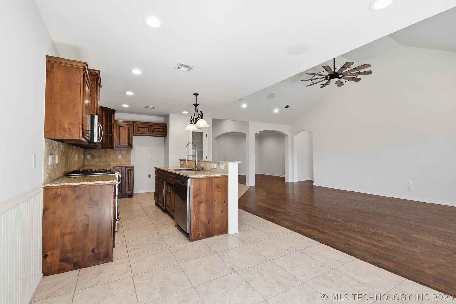 1218 E 133rd Place Glenpool OK 74033