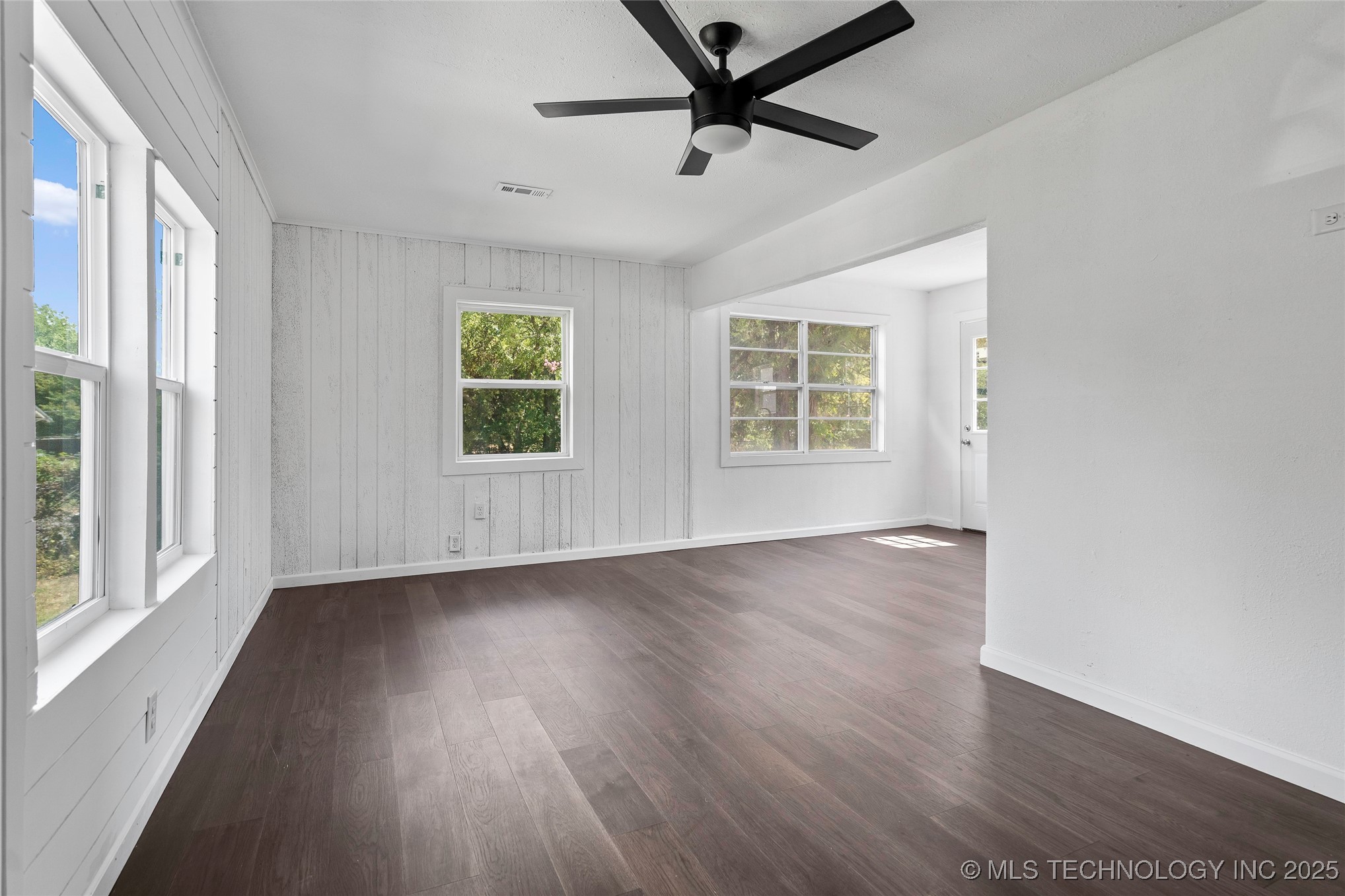 1000 Hugo SE Ardmore OK 73401