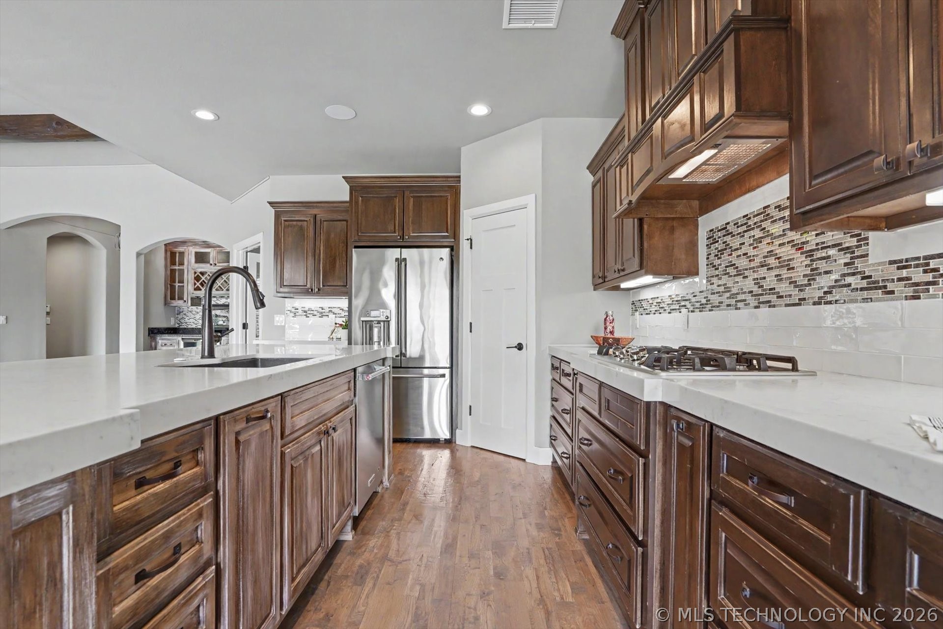 1122 W 84th Place S Tulsa OK 74132