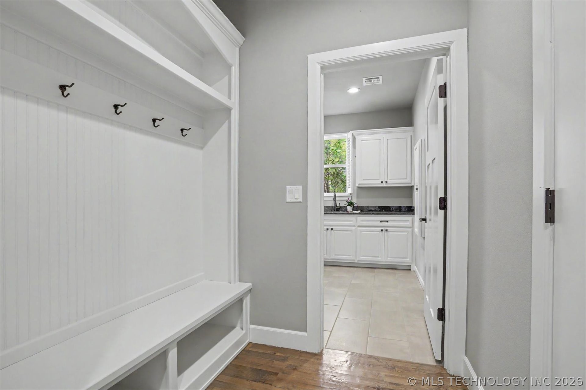1122 W 84th Place S Tulsa OK 74132