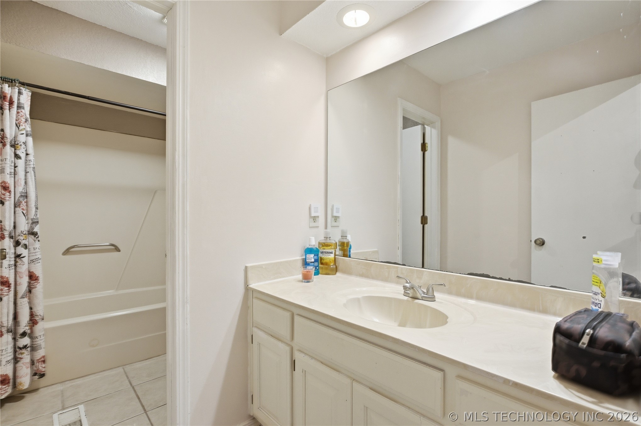 6851 S 32nd Westavenue Tulsa OK 74132