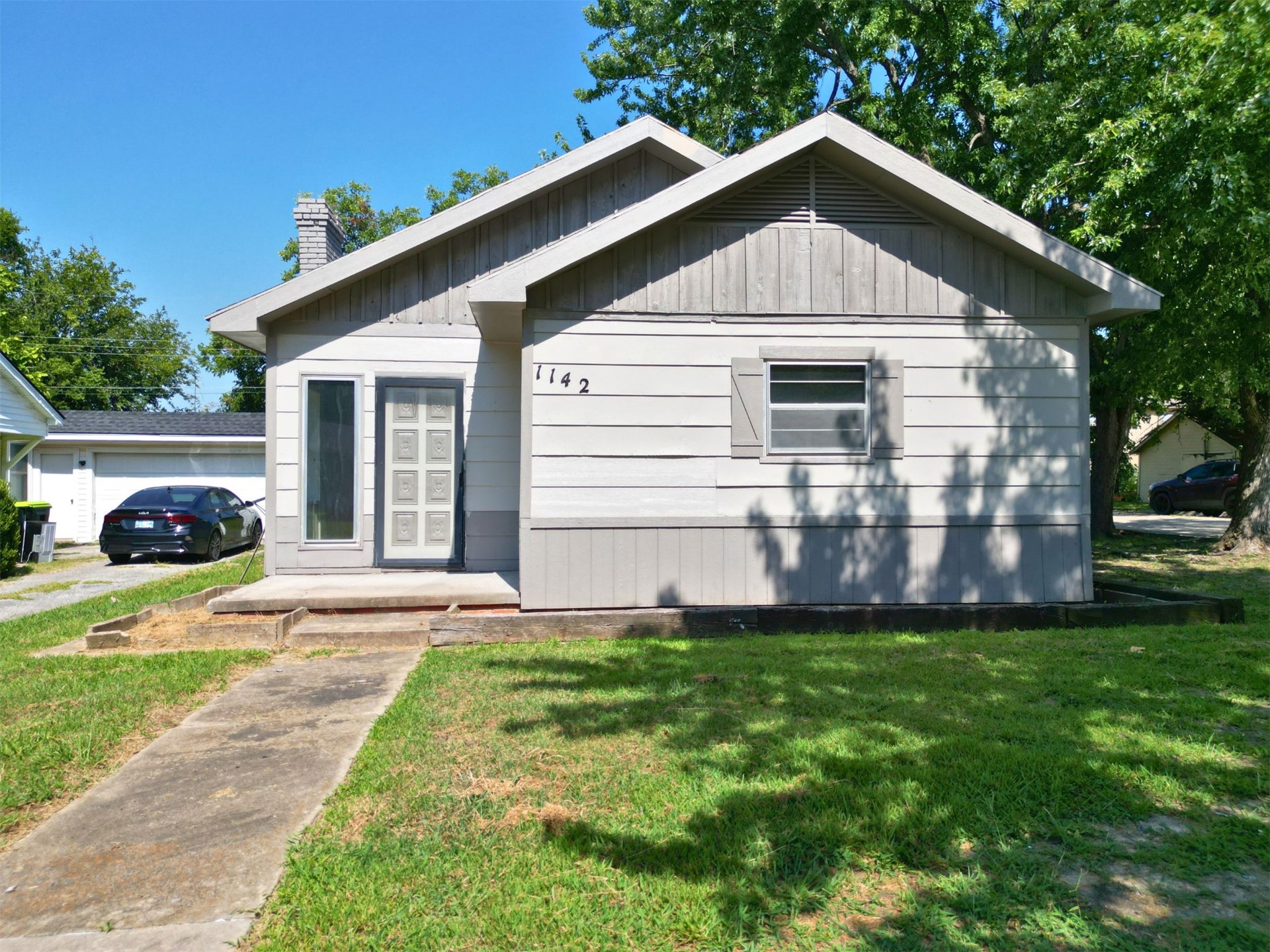 1142 S Stockton Street Ada OK 74820