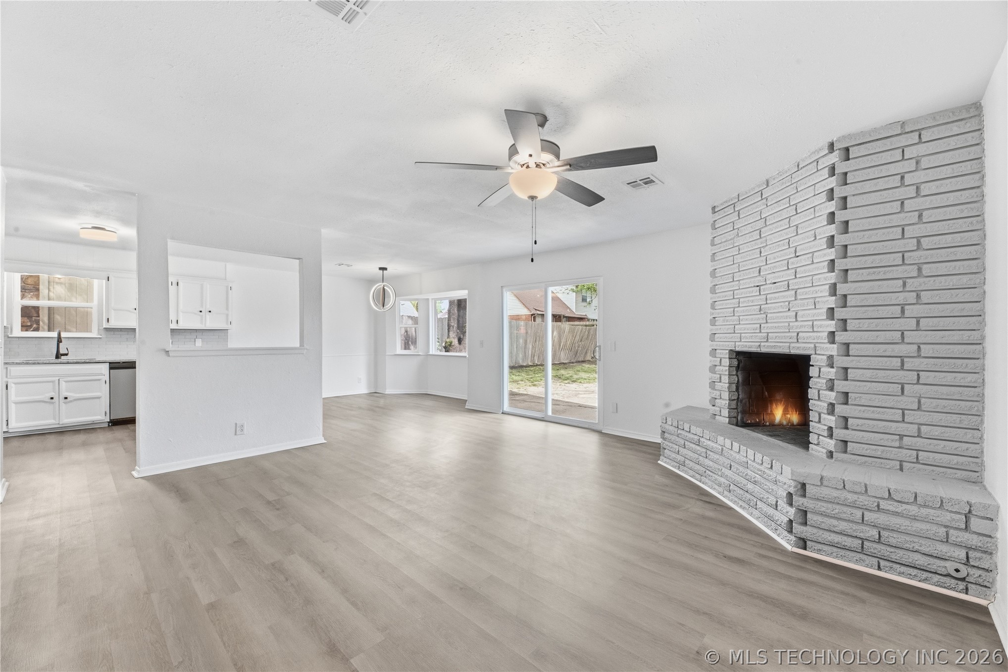 4307 S Hickory Place Broken Arrow OK 74011