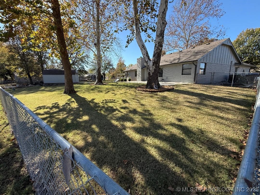 1908 N Chambers Terrace Claremore OK 74017