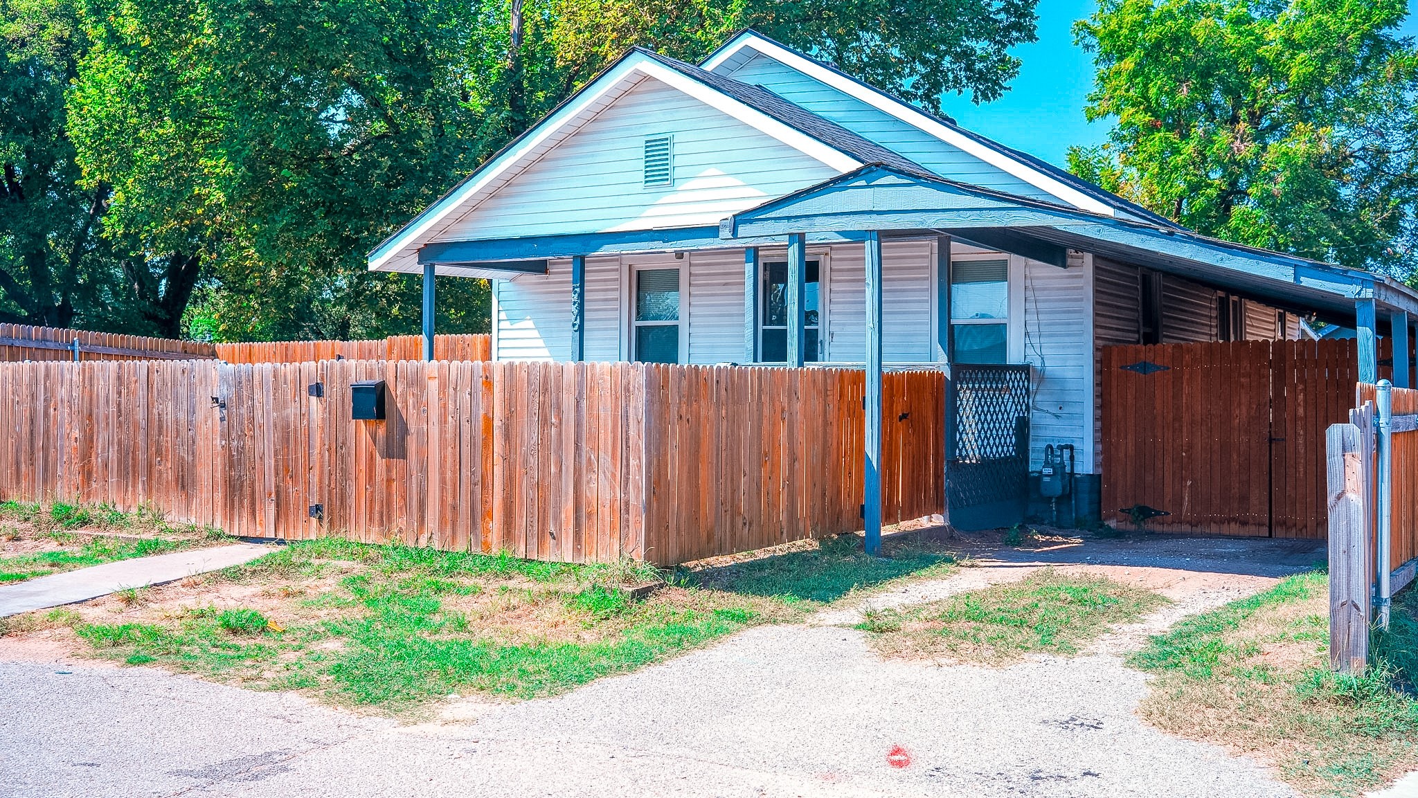 536 S 38th Westavenue Tulsa OK 74107