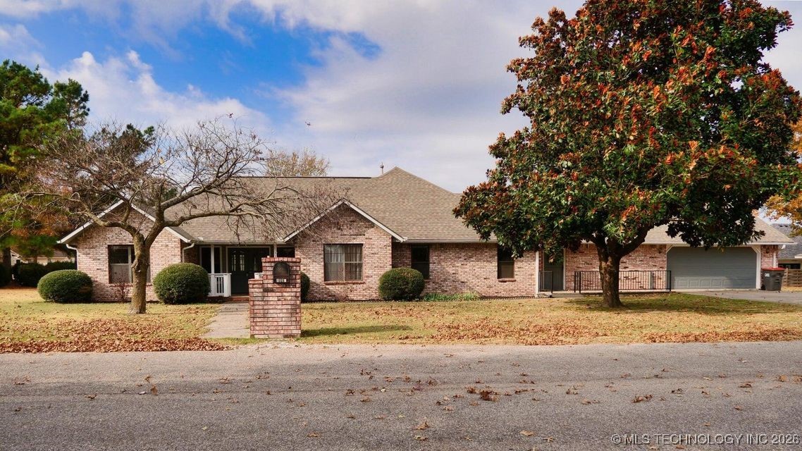 1119 Rolling Oaks Road Grove OK 74344