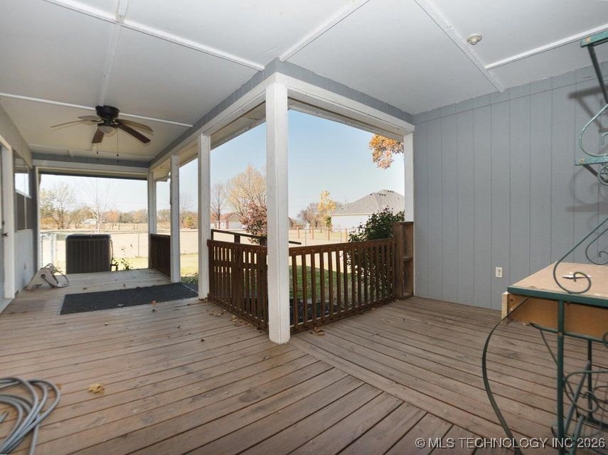 1119 Rolling Oaks Road Grove OK 74344