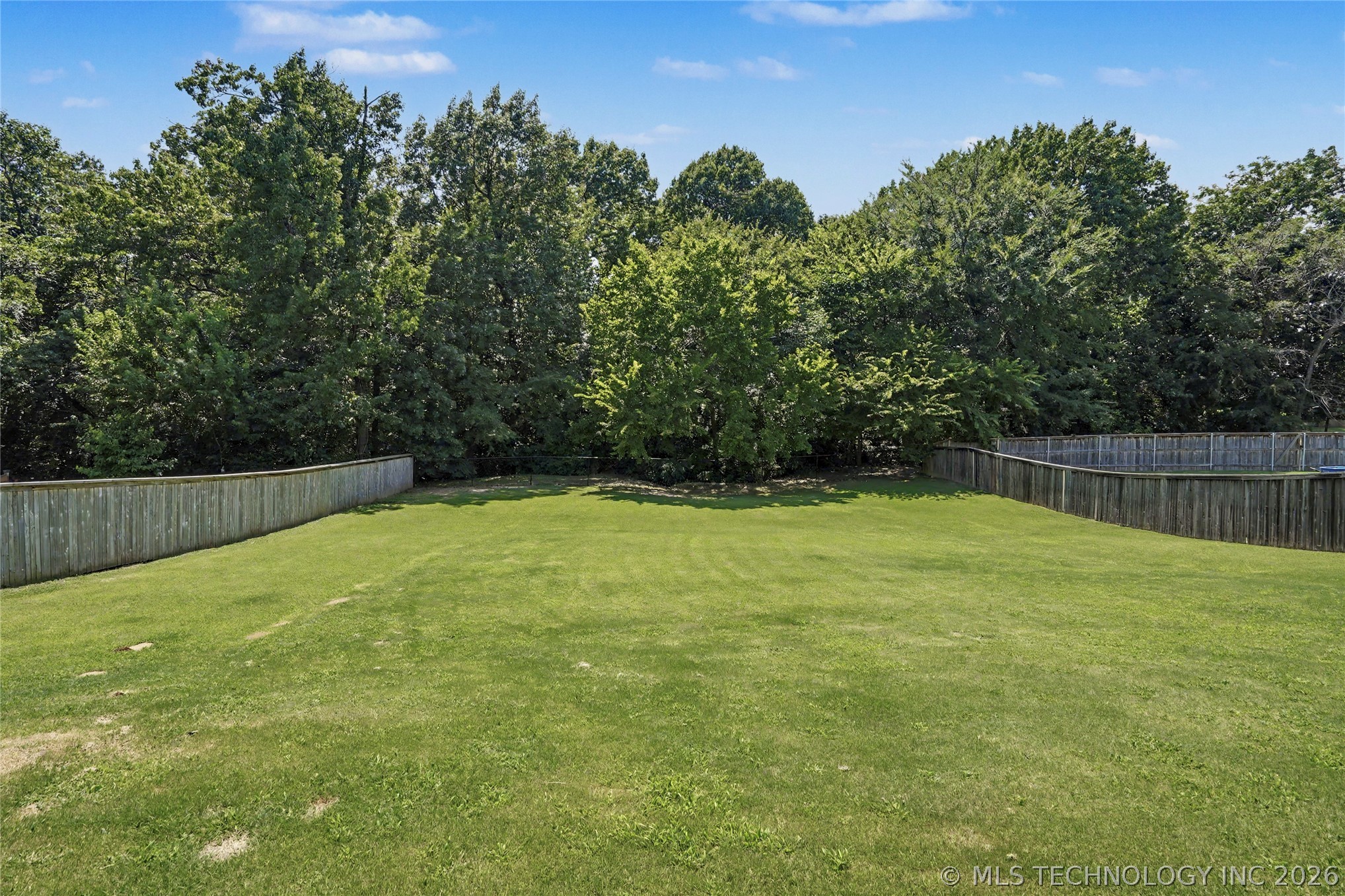 8210 S 14th Place Broken Arrow OK 74011