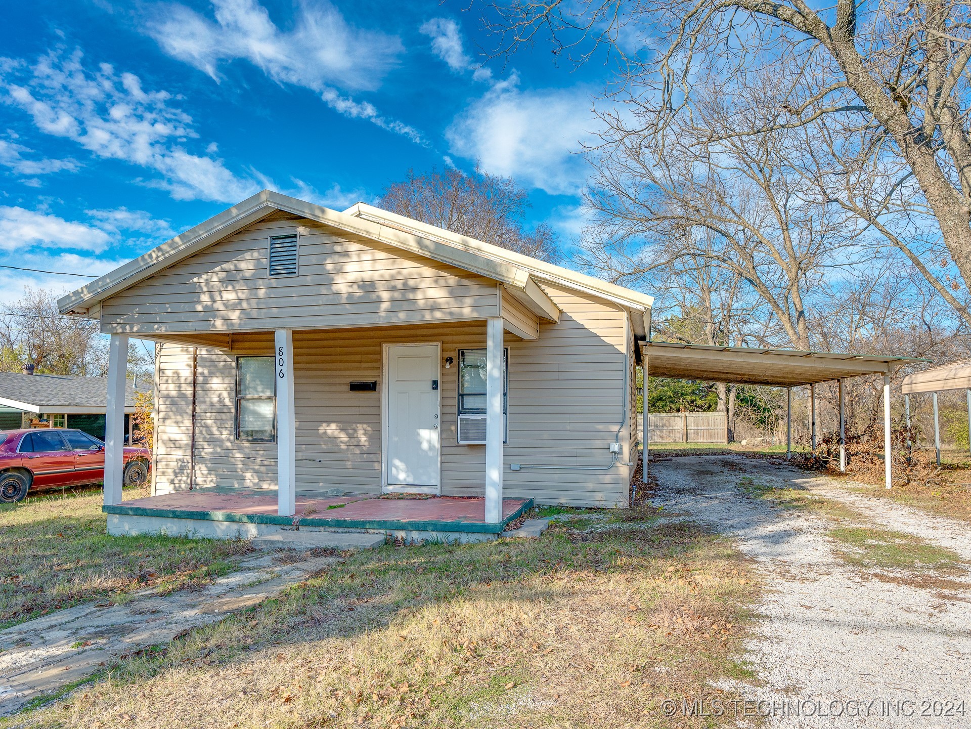 806 E Gardena Ada OK 74820