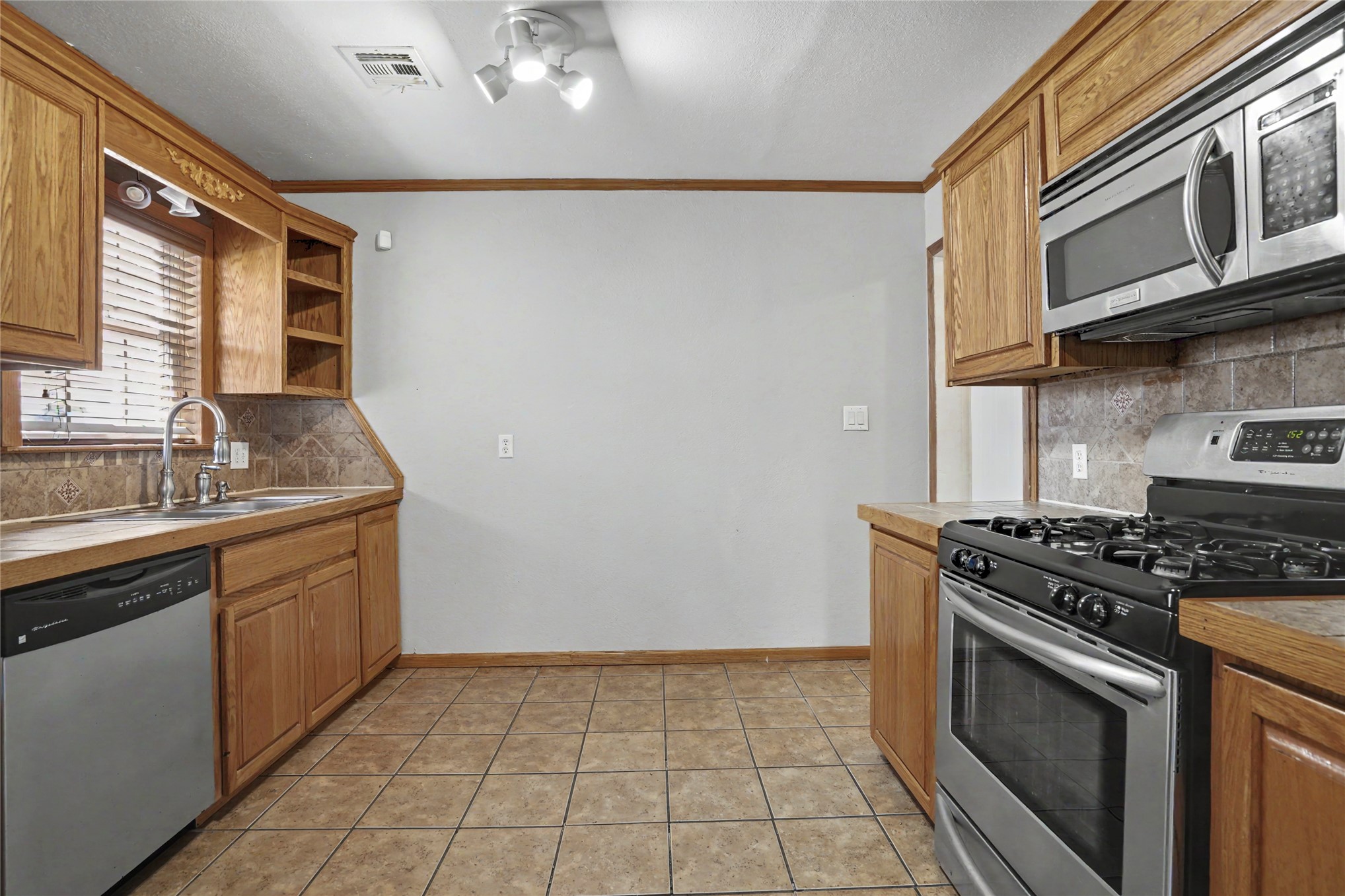 3408 E 4th Place Tulsa OK 74112