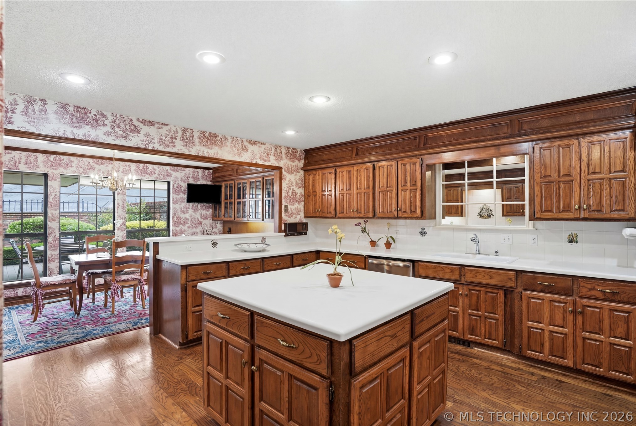 3413 E 58th Place Tulsa OK 74135