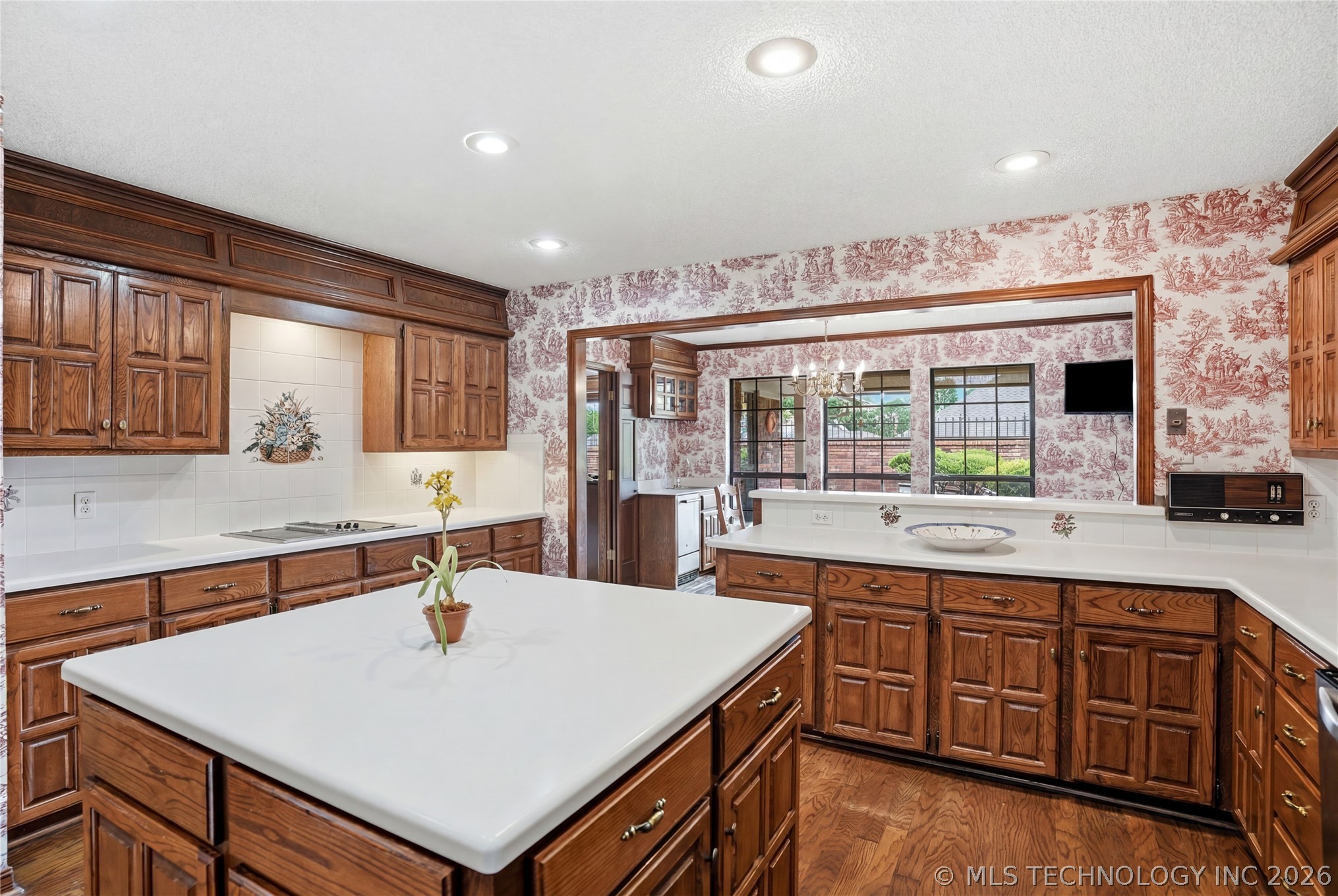 3413 E 58th Place Tulsa OK 74135