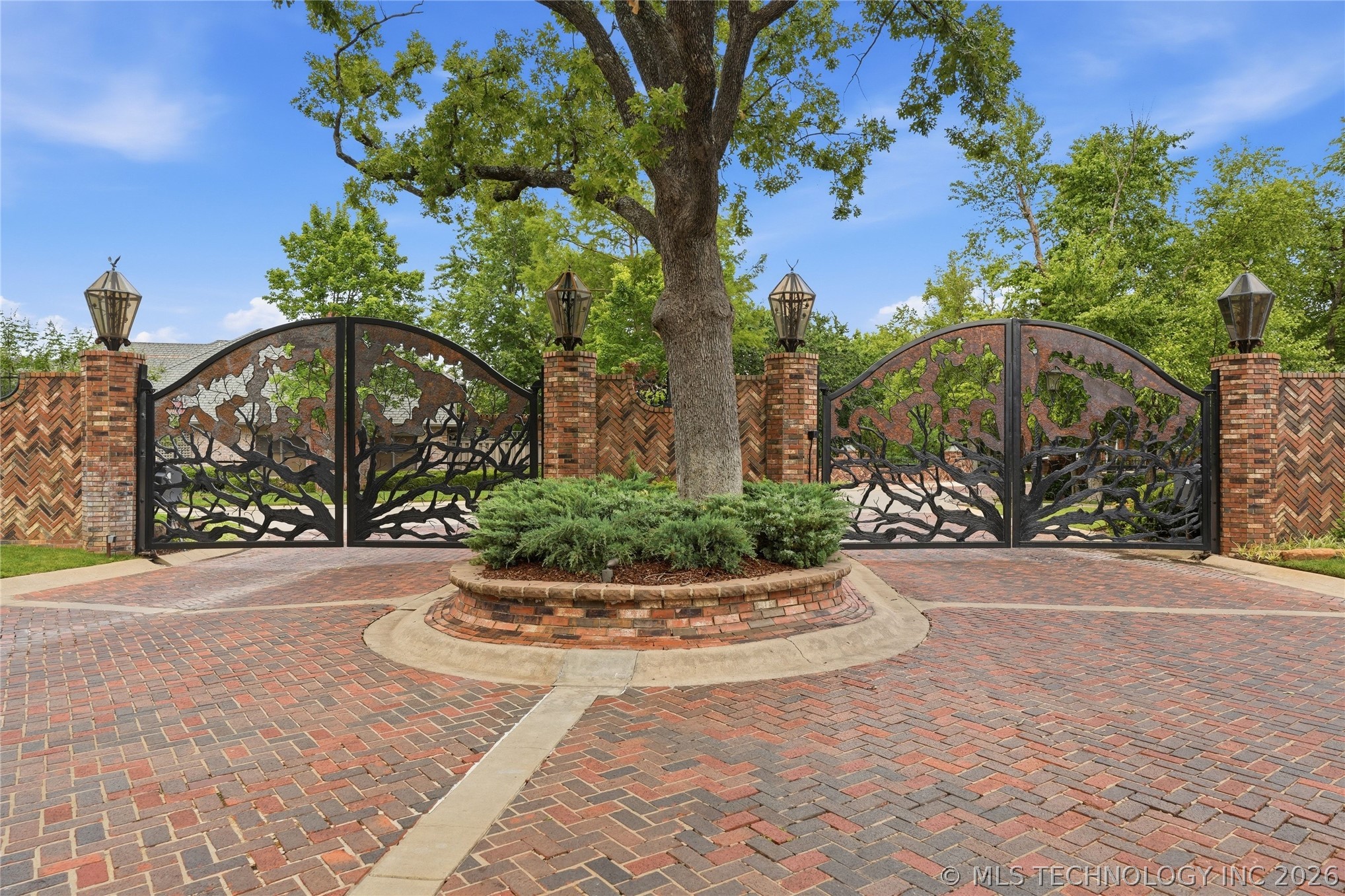 3413 E 58th Place Tulsa OK 74135