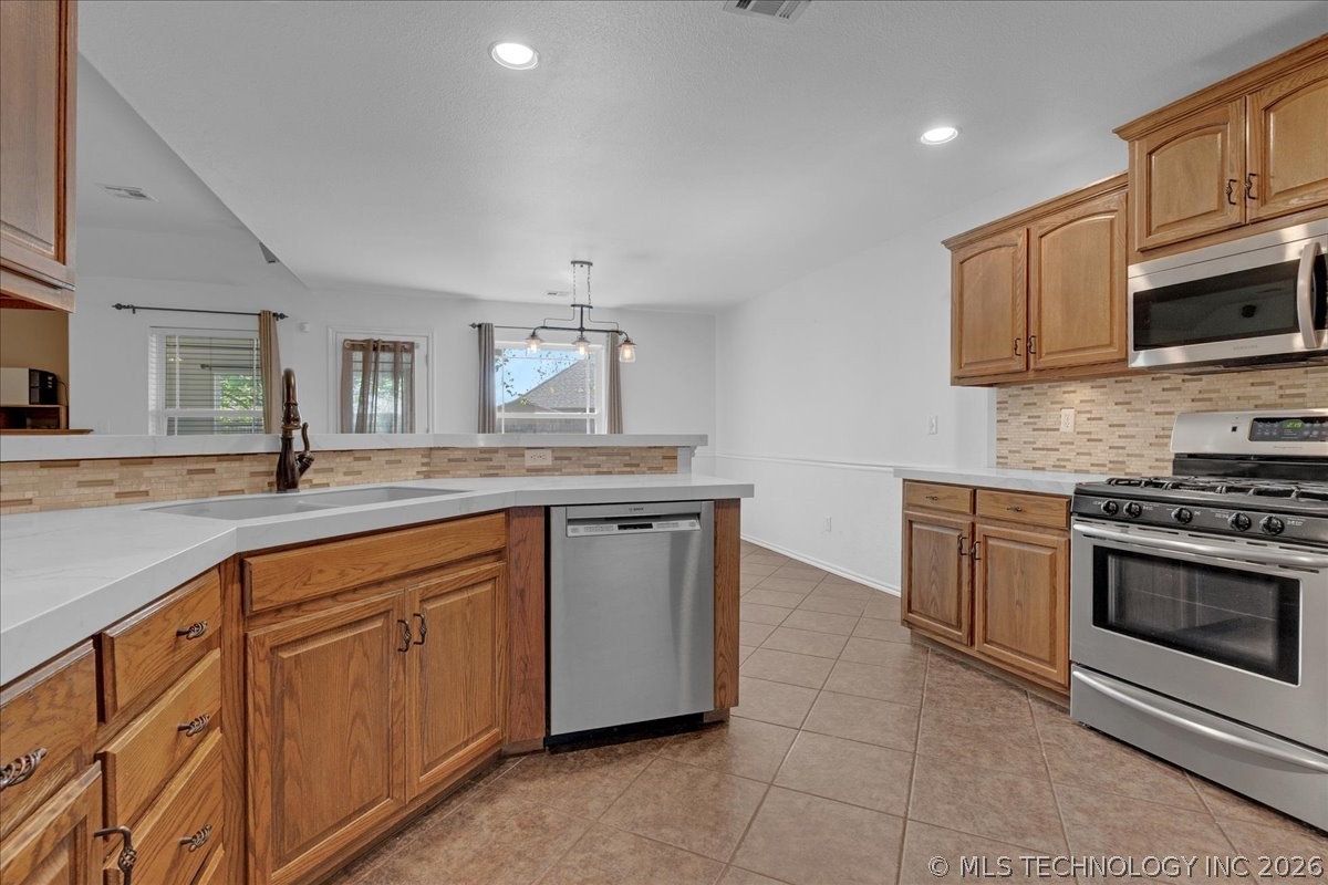 26434 Hann Drive Claremore OK 74019