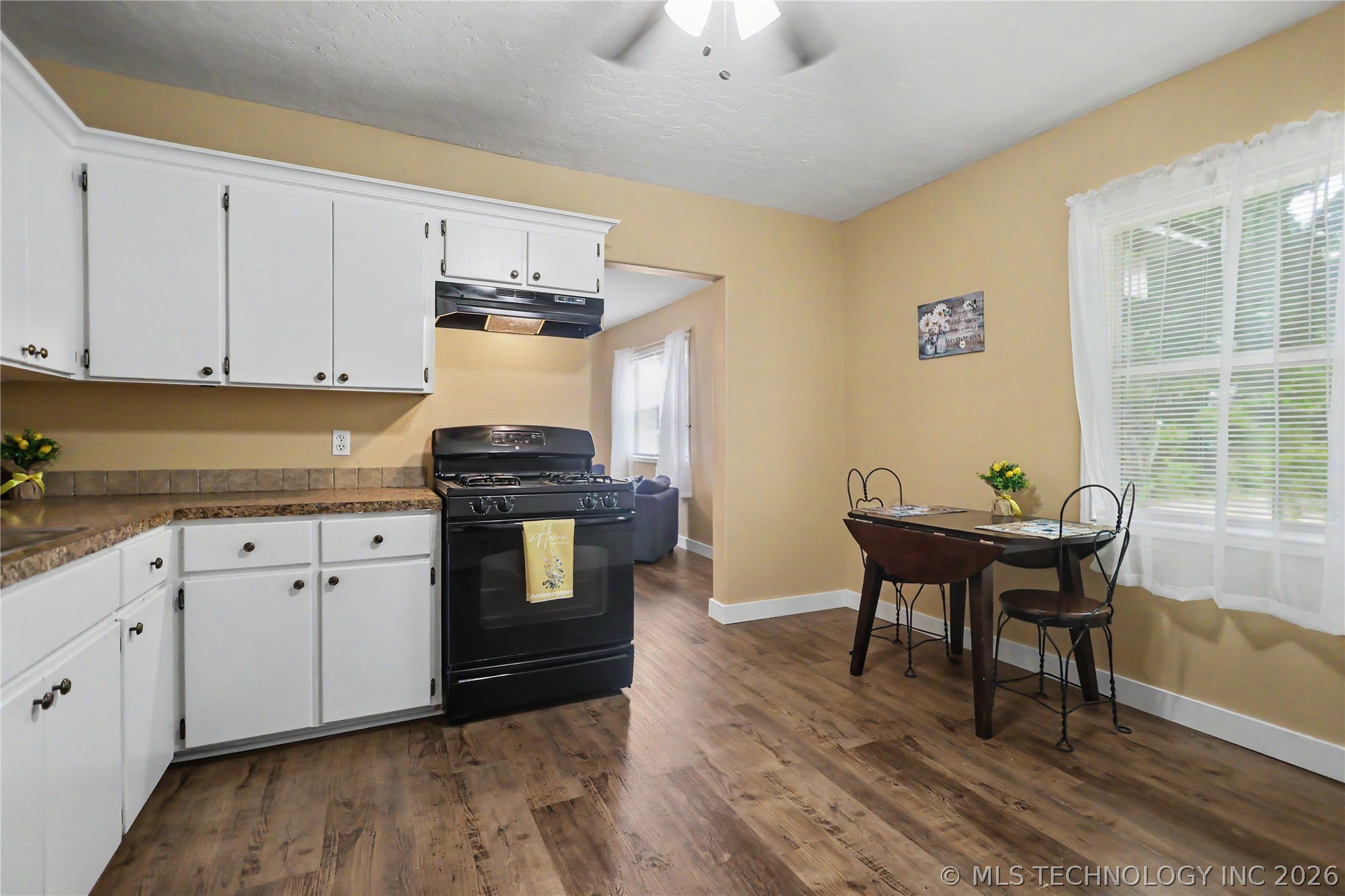 202 Radcliff Street Locust Grove OK 74352