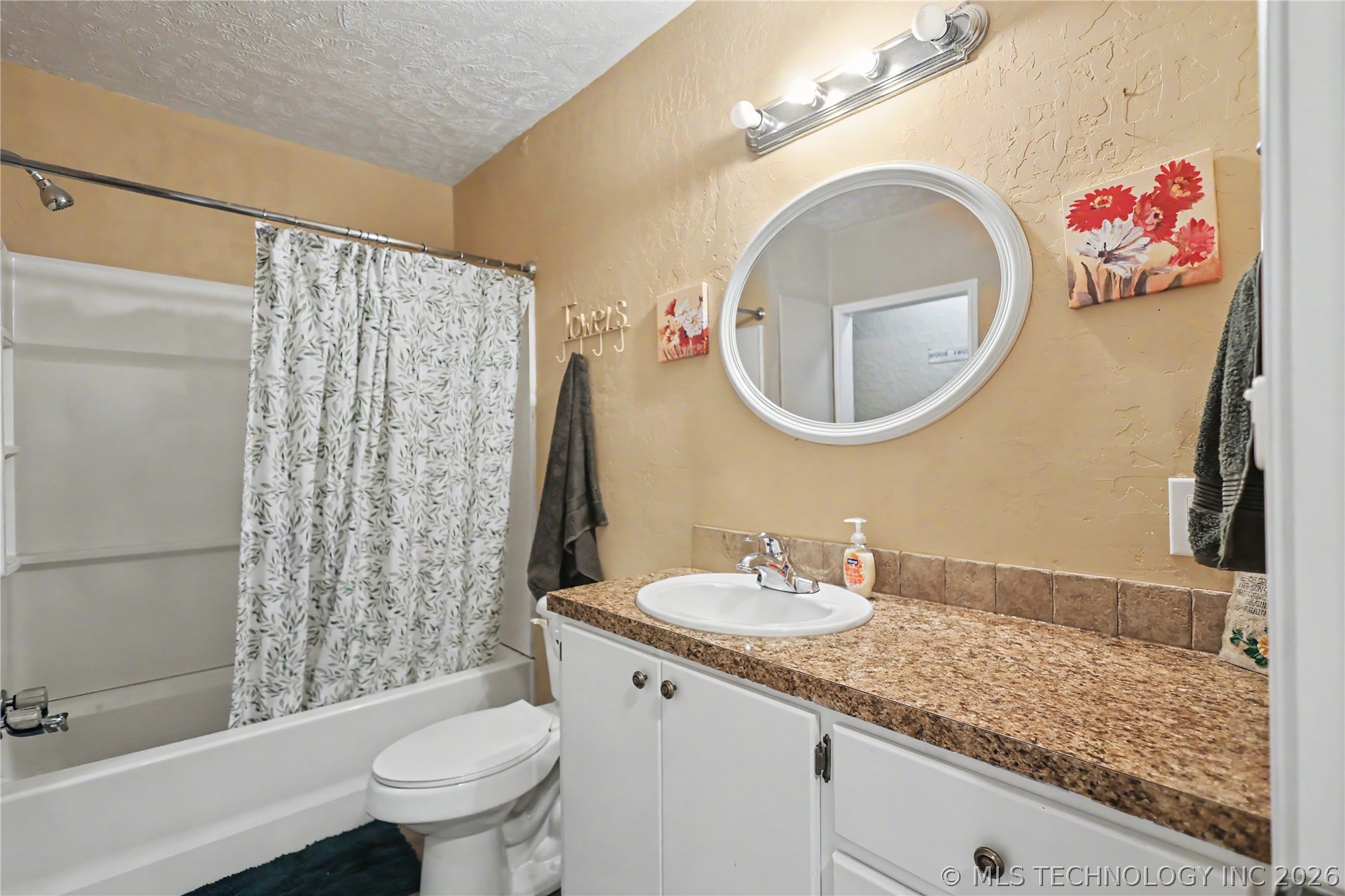 202 Radcliff Street Locust Grove OK 74352
