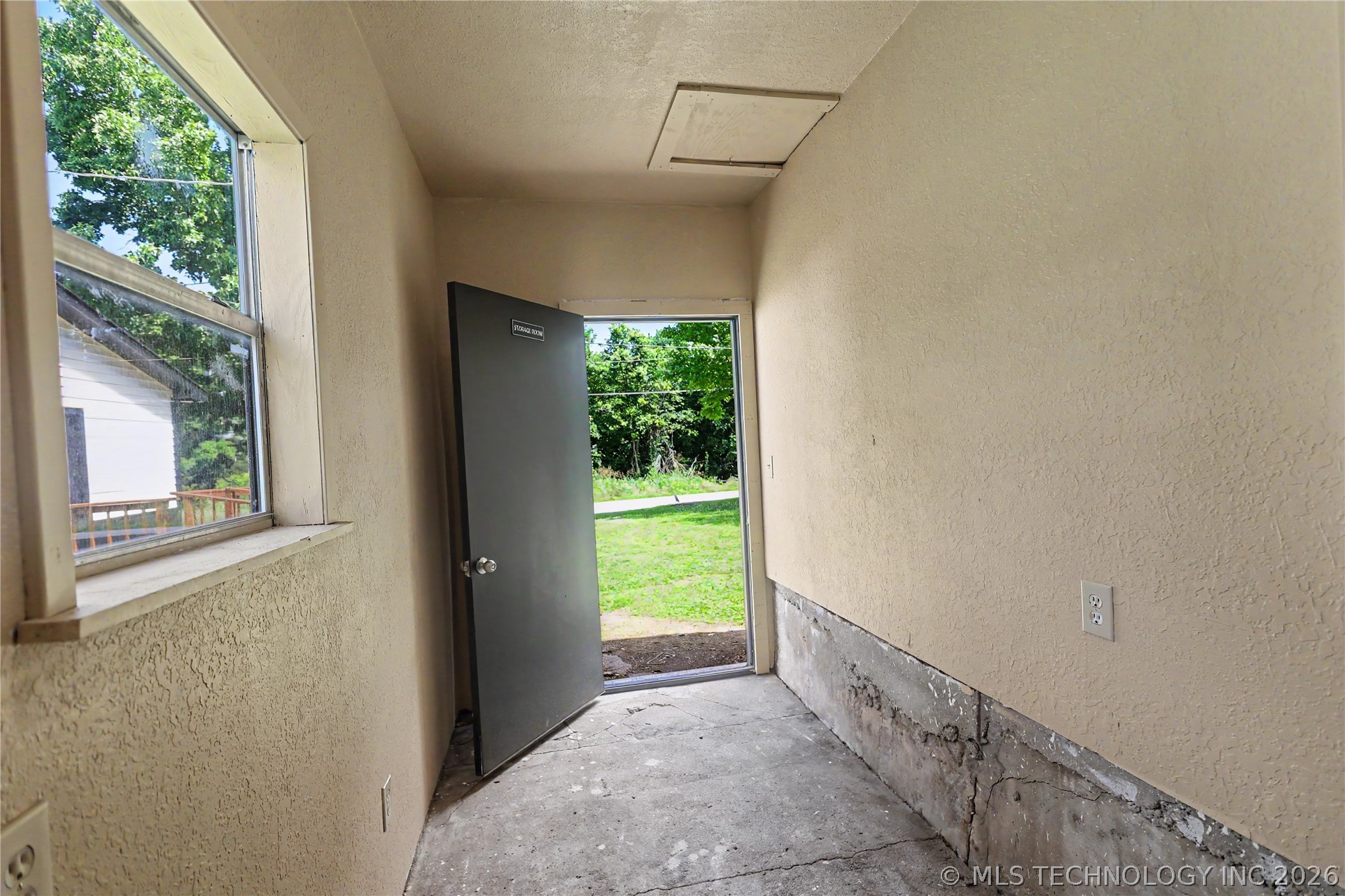 202 Radcliff Street Locust Grove OK 74352
