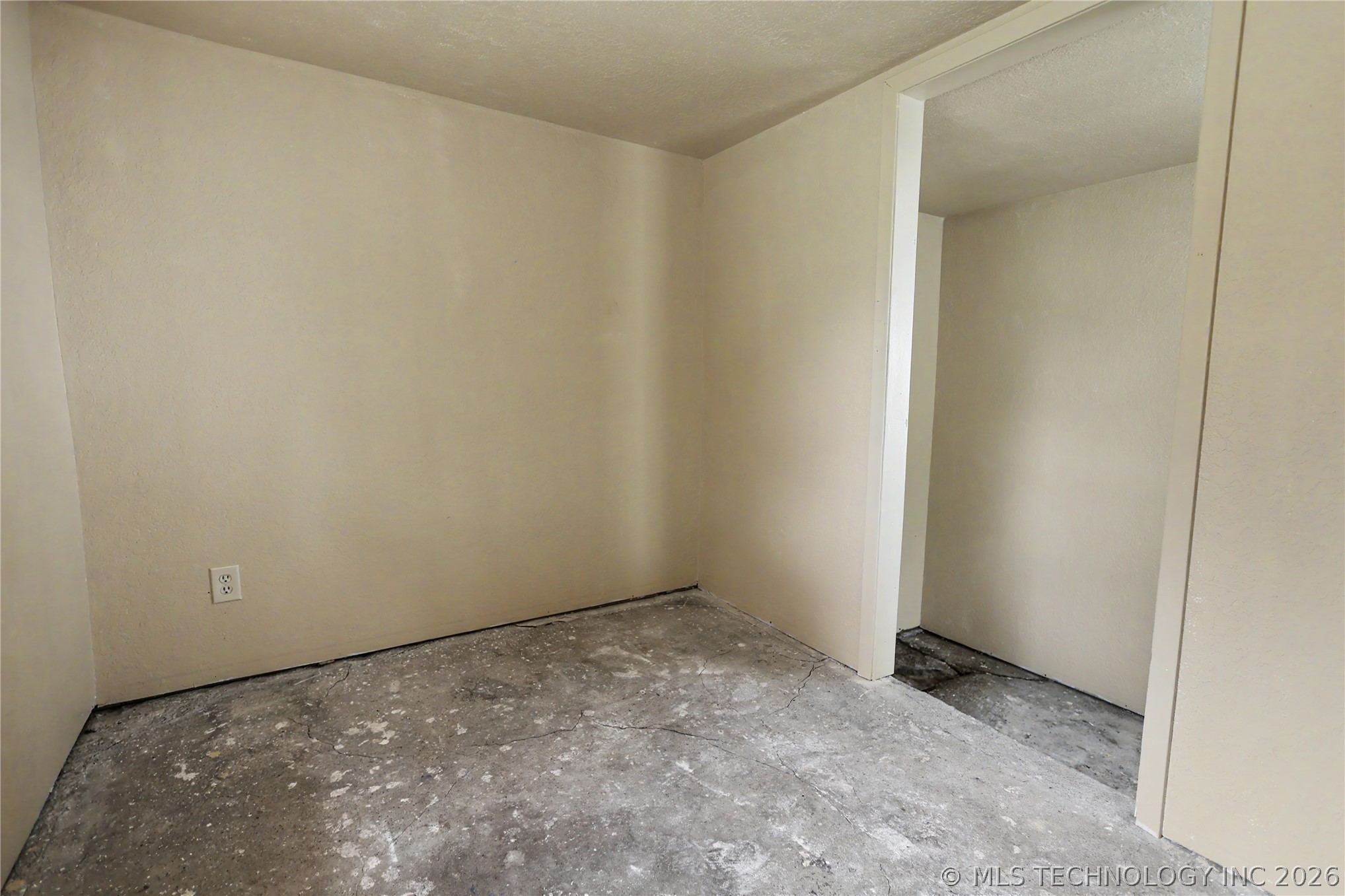 202 Radcliff Street Locust Grove OK 74352