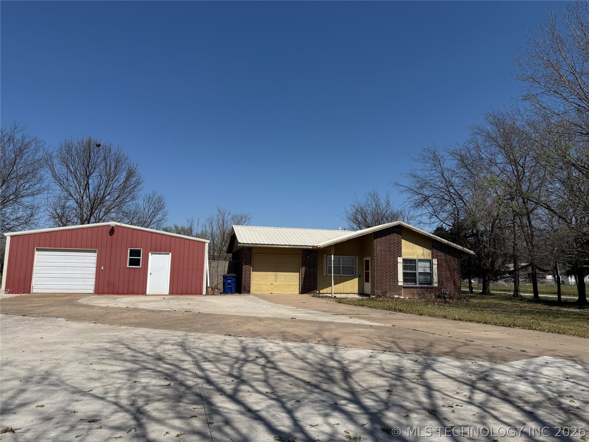 706 W Bushyhead Nowata OK 74048