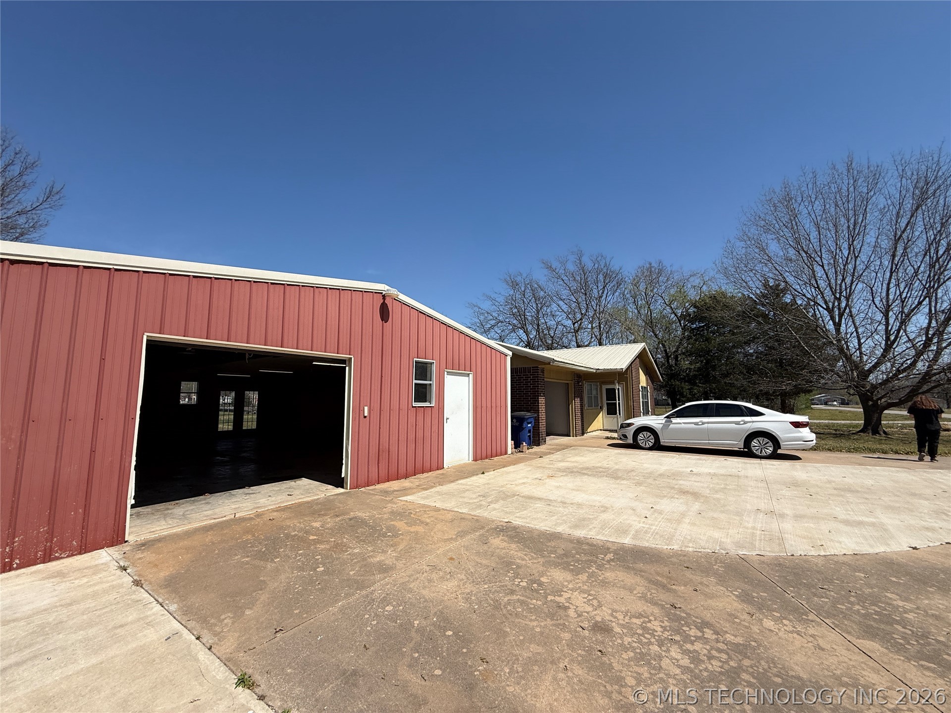 706 W Bushyhead Nowata OK 74048