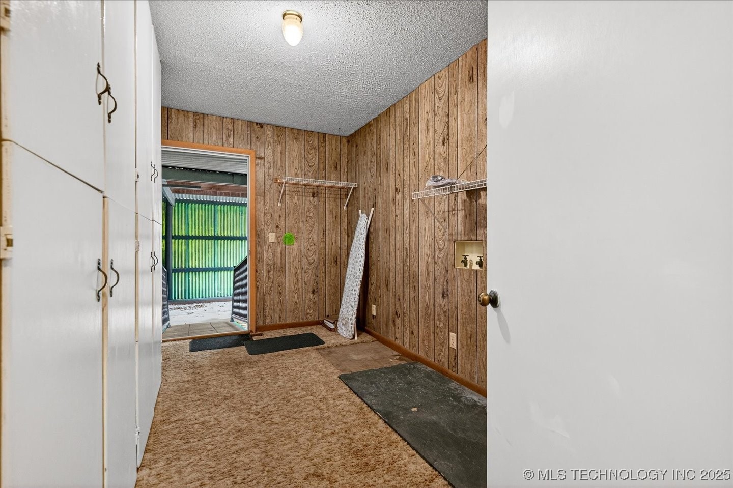 715 S Hickory Street Nowata OK 74048