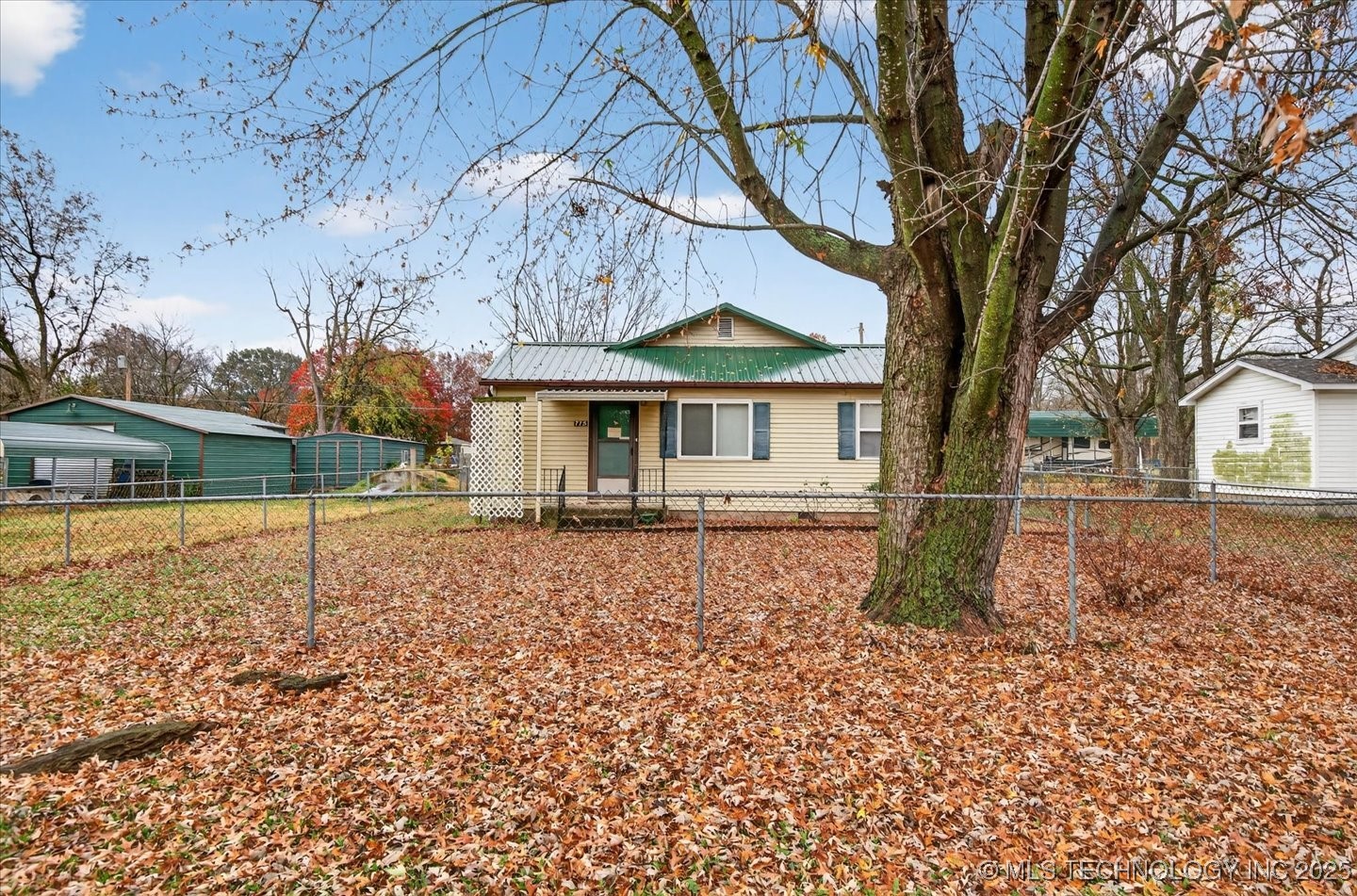 715 S Hickory Street Nowata OK 74048