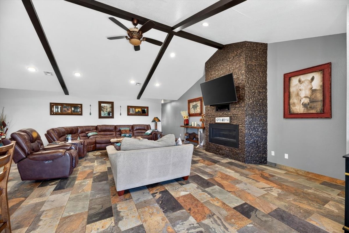 27806 Old Tarby Poteau OK 74953