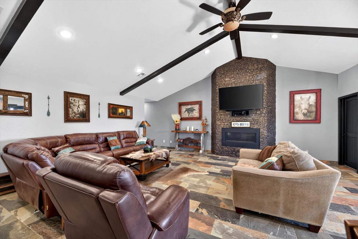 27806 Old Tarby Poteau OK 74953