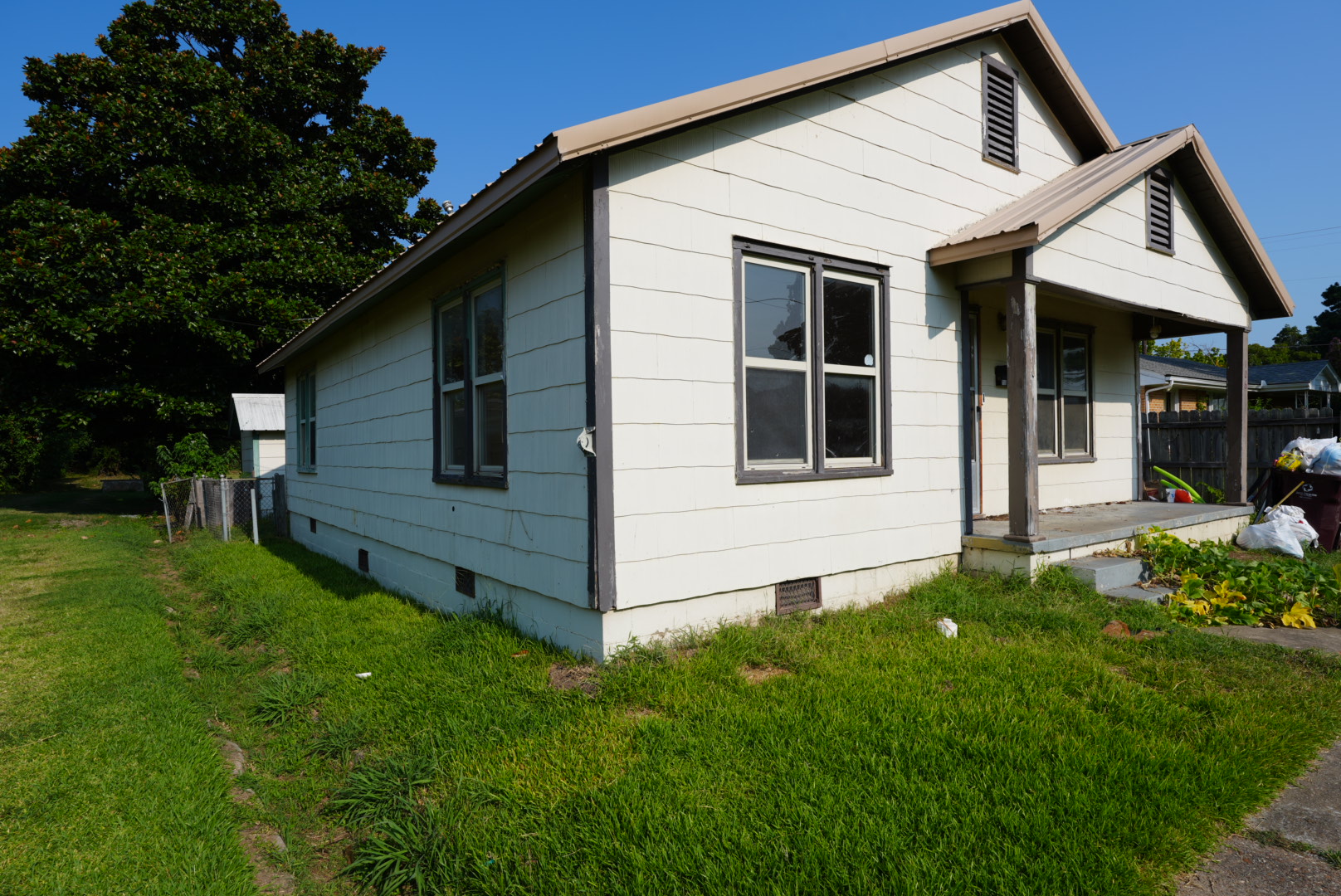 106 S 2nd Eufaula OK 74432