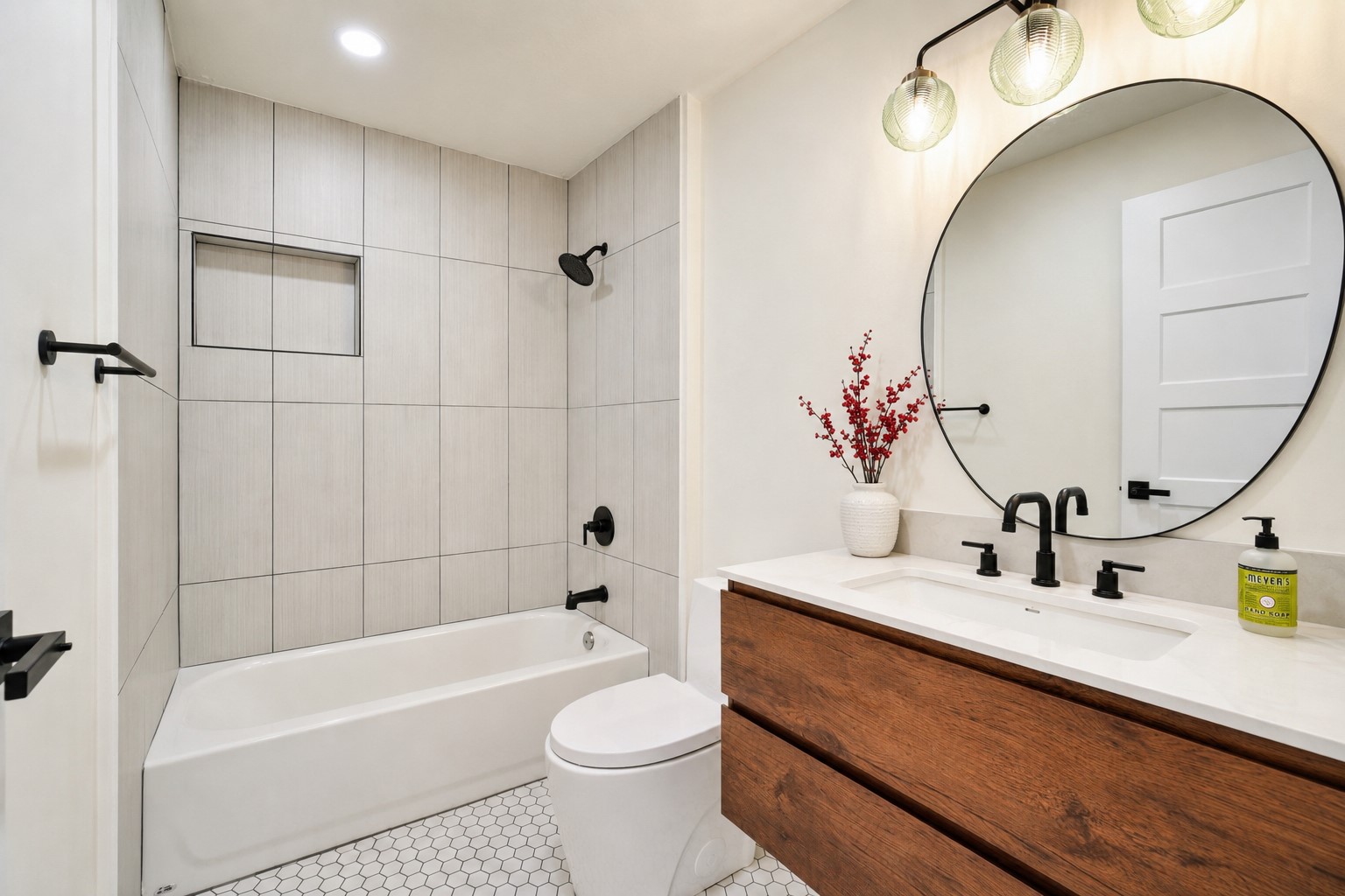 6484 NW Meers Porter Lawton OK 73507
