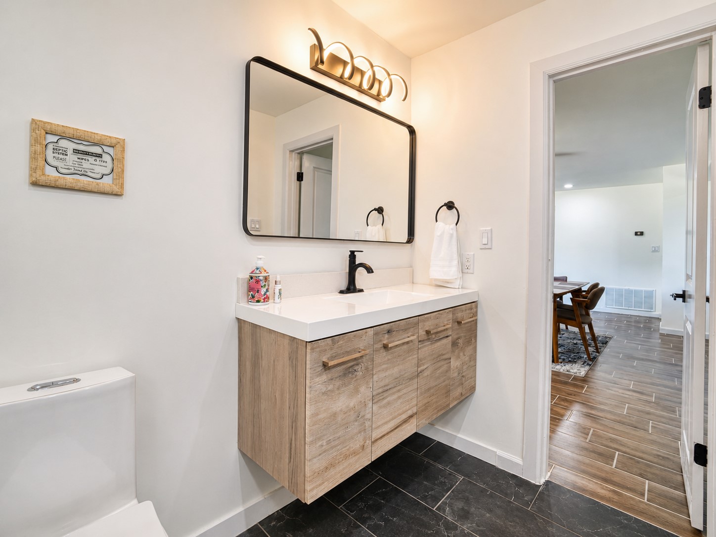6484 NW Meers Porter Lawton OK 73507