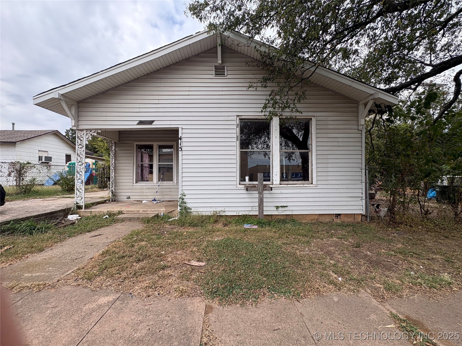 415 5th Healdton OK 73438