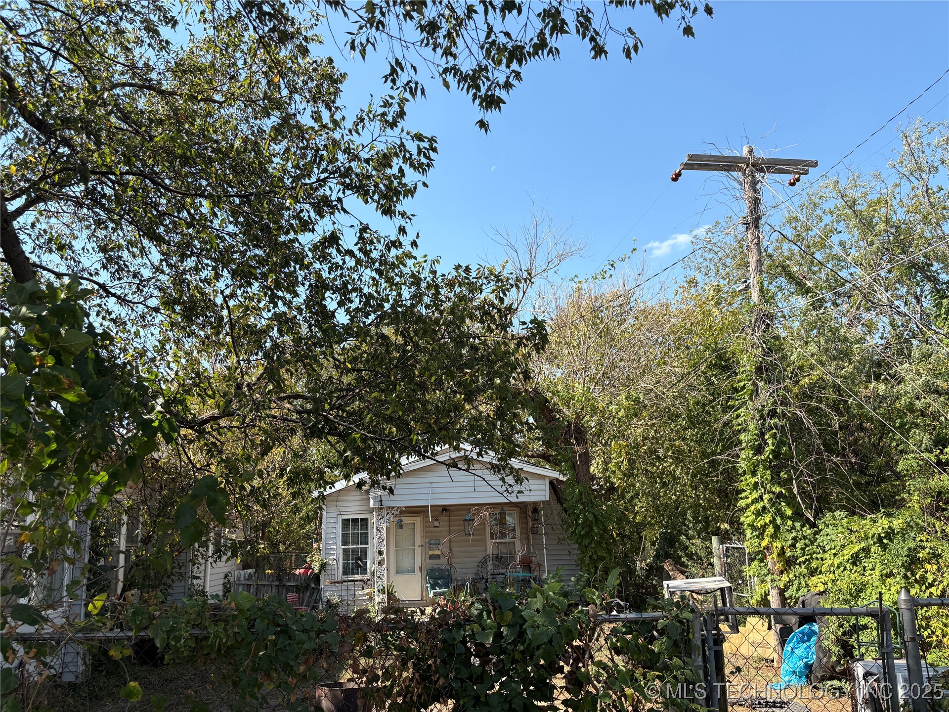 415 5th Healdton OK 73438