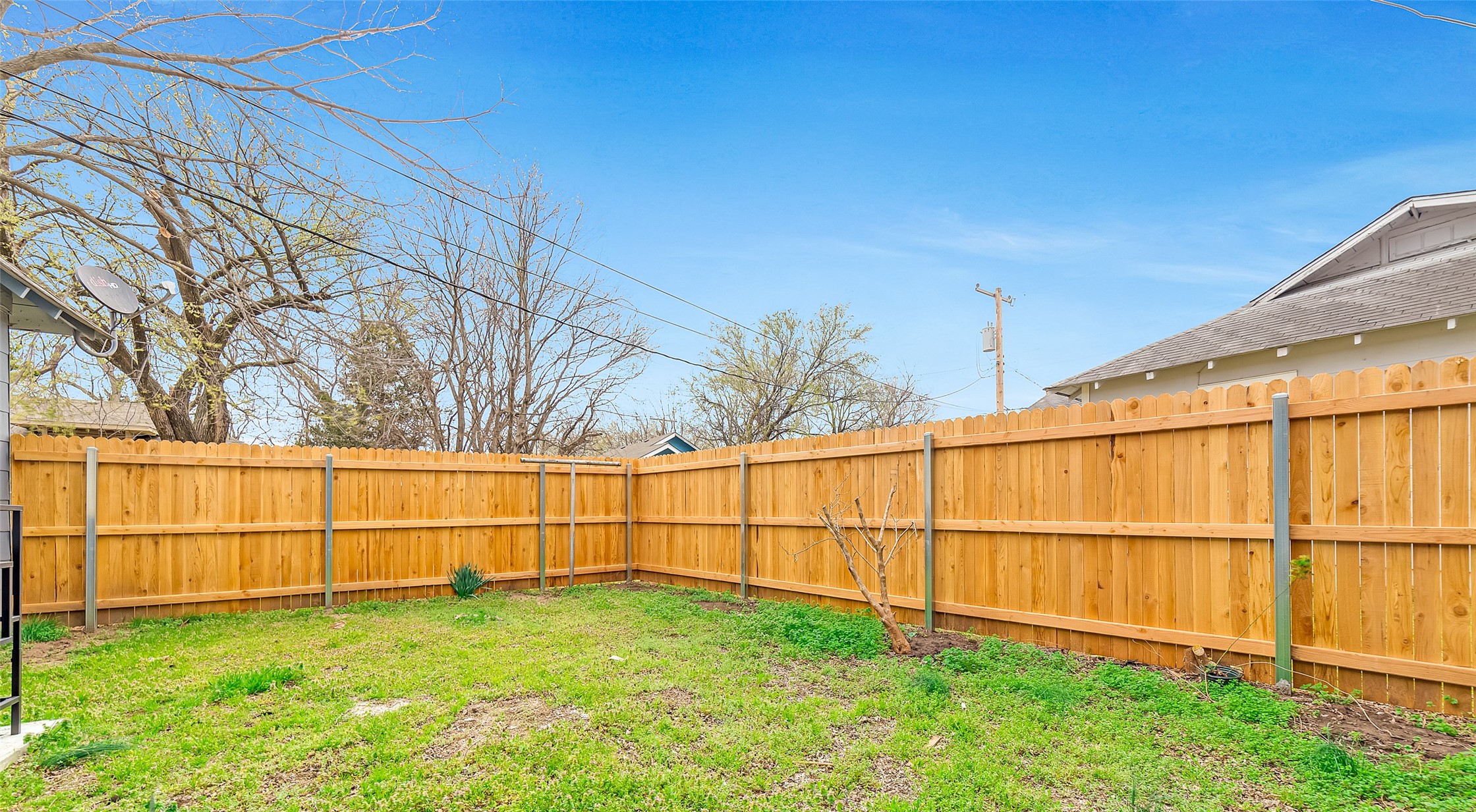 2548 E 8th Street Tulsa OK 74104