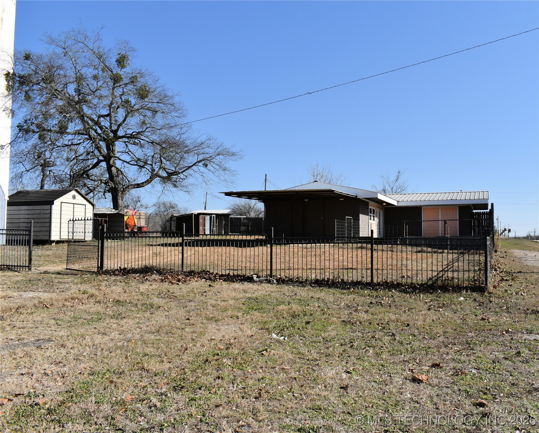 105 W Valliant Avenue Fort Towson OK 74735