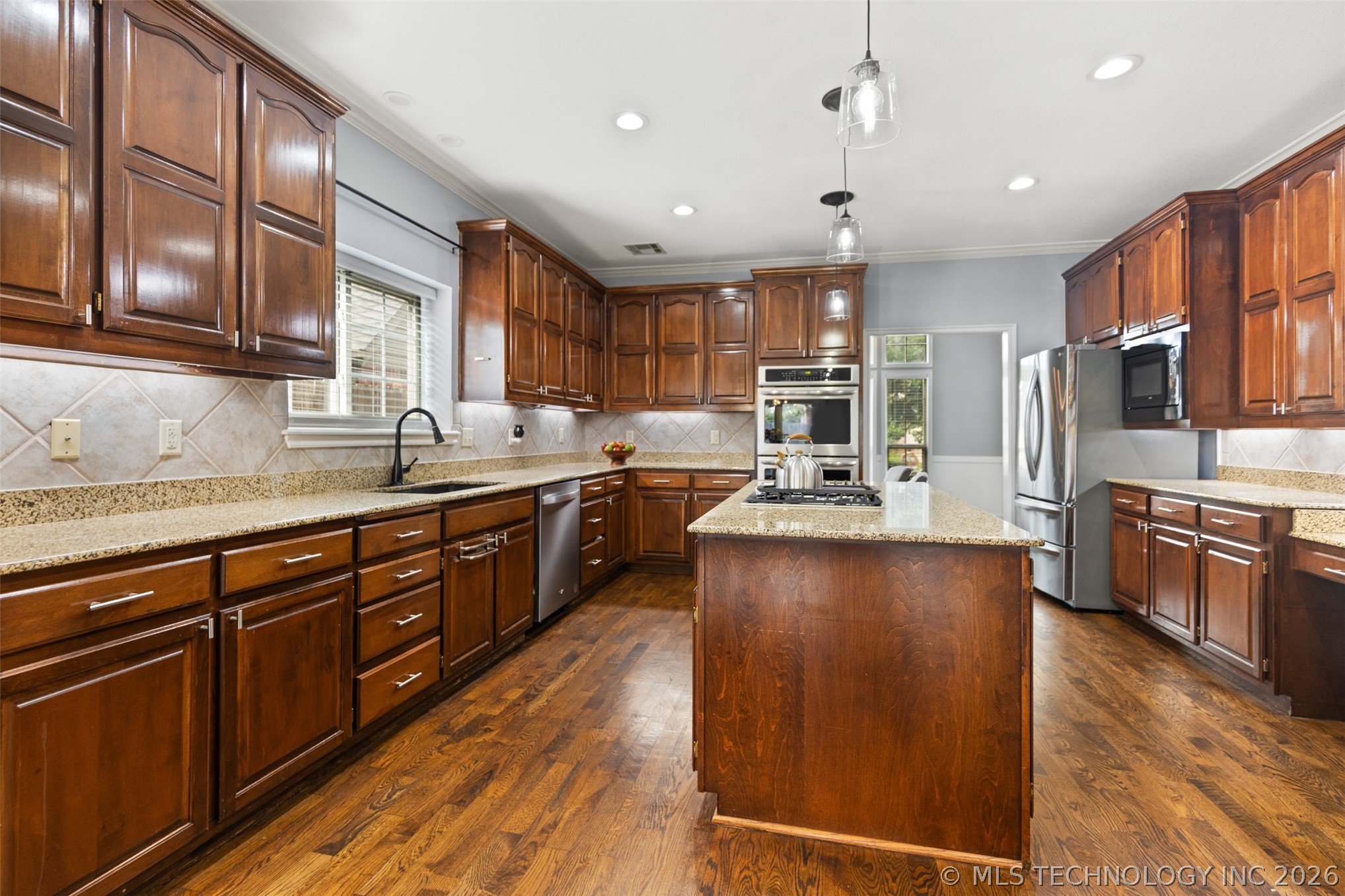 2449 S Tamarack Avenue Broken Arrow OK 74012