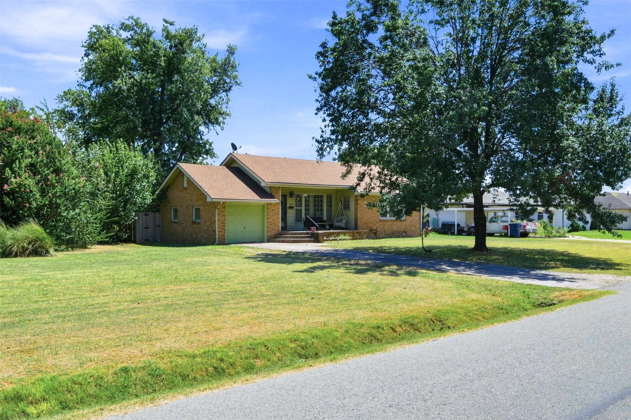 526 S Scraper Street Vinita OK 74301