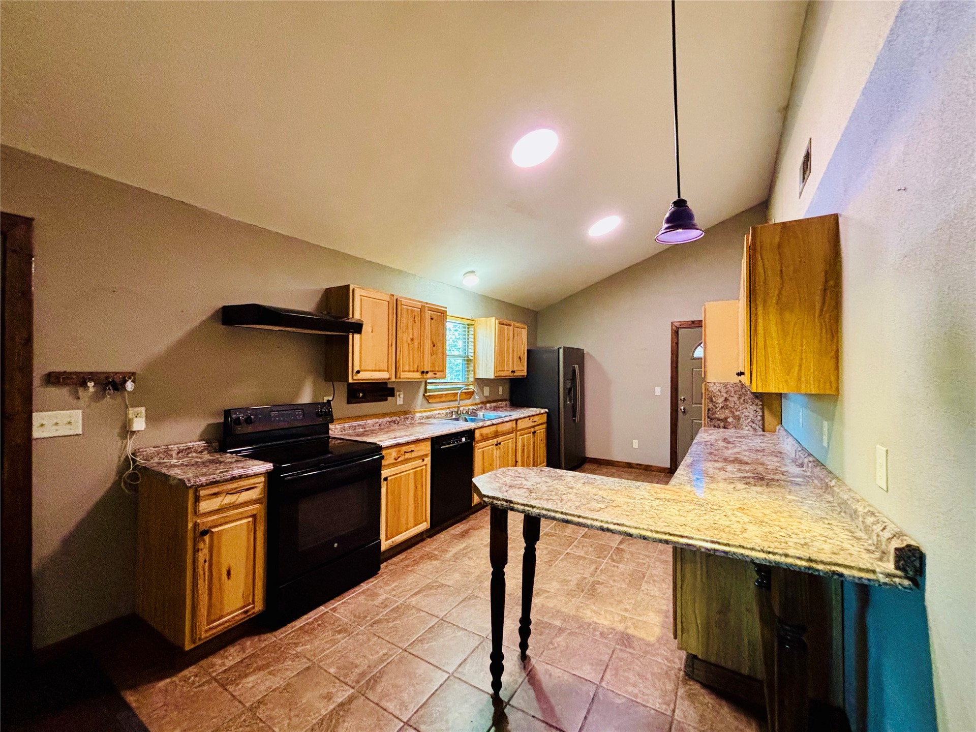 419151 E 1146 Road Checotah OK 74426