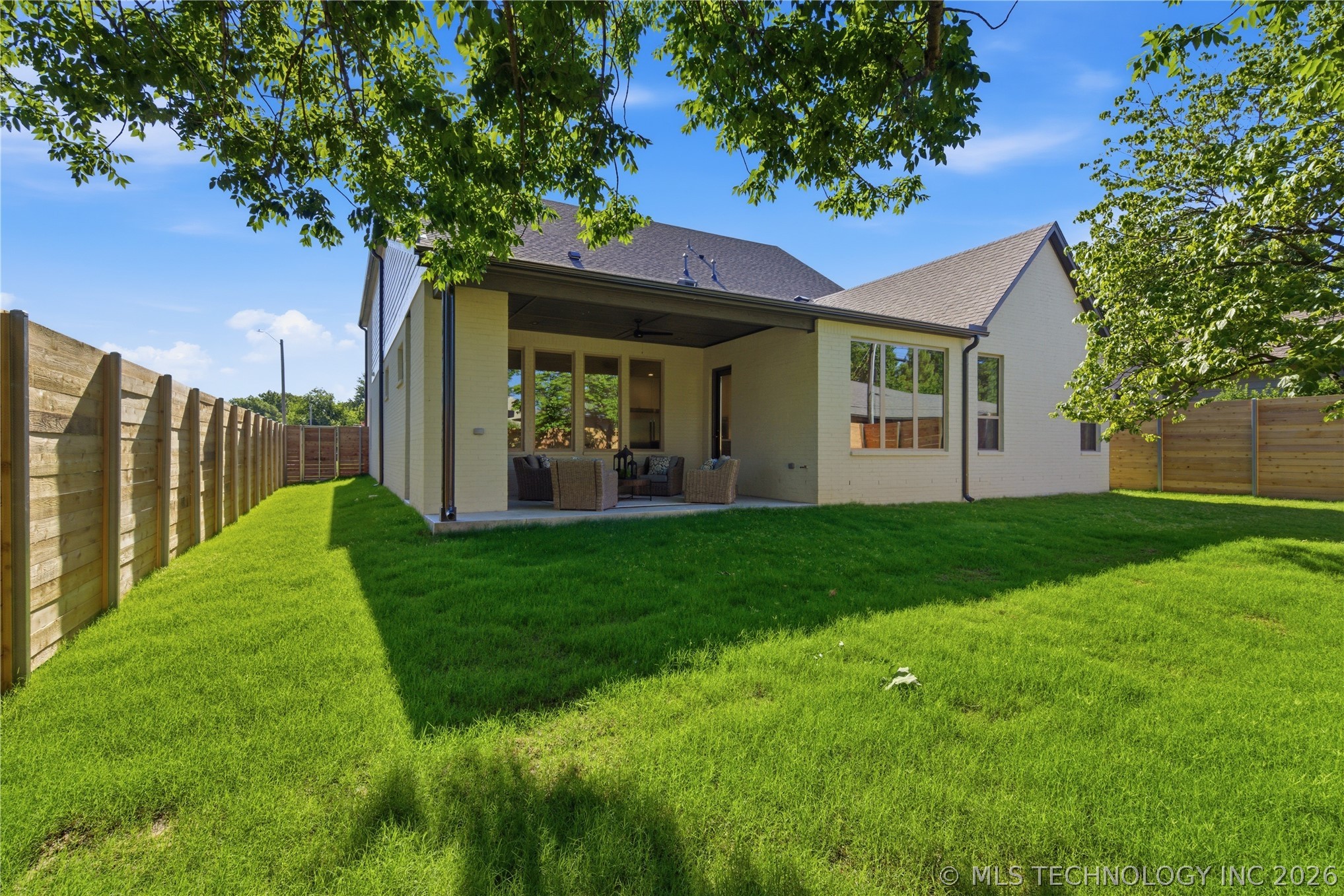 2304 S Birmingham Place Tulsa OK 74114
