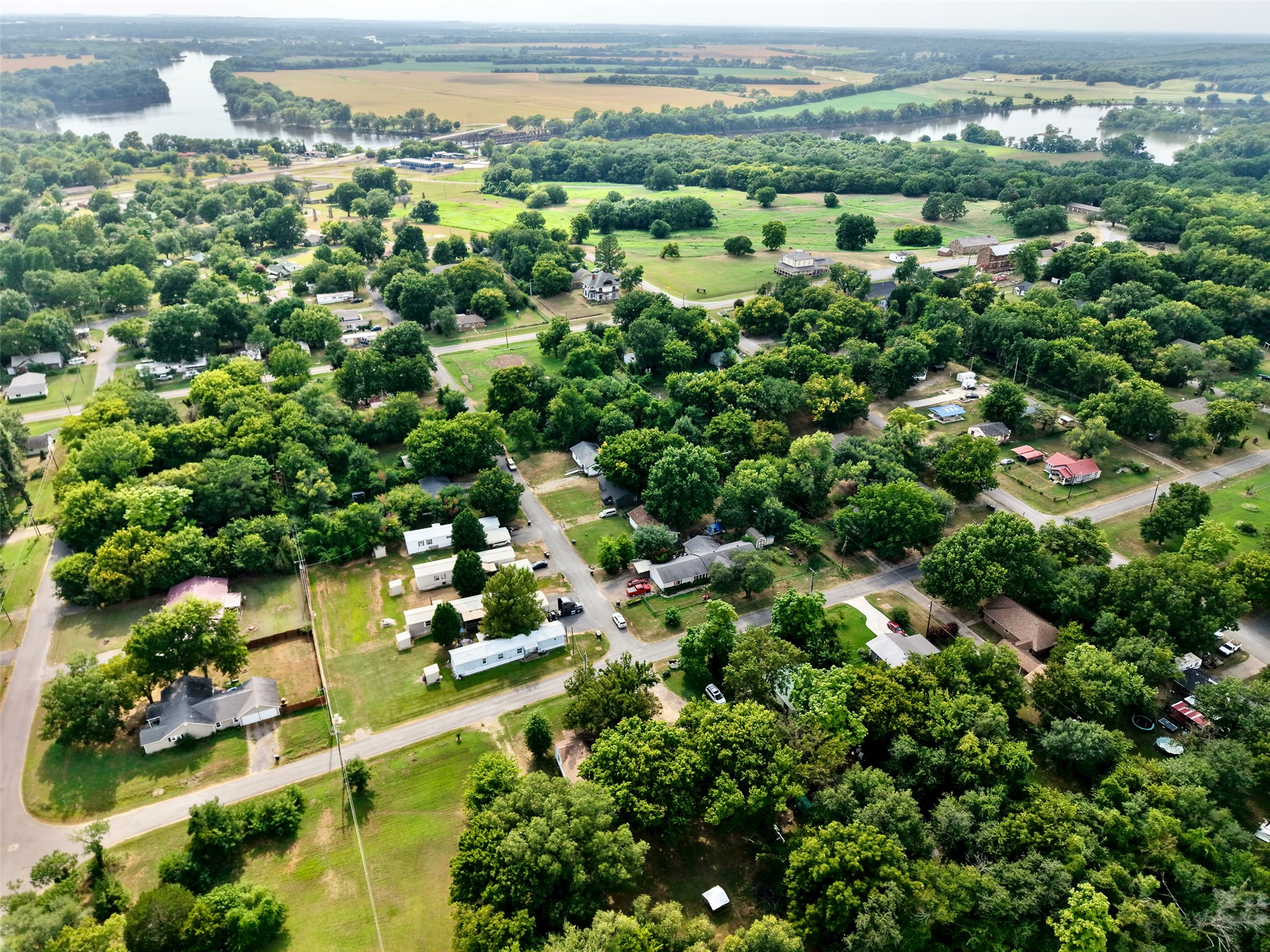 516 E Armory Avenue Fort Gibson OK 74434
