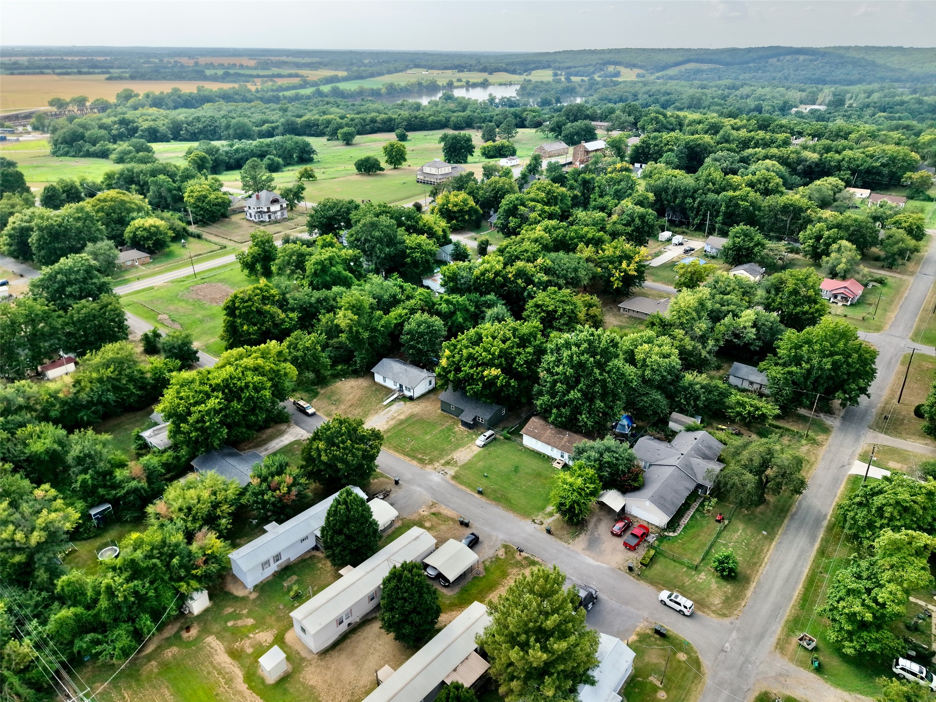 516 E Armory Avenue Fort Gibson OK 74434