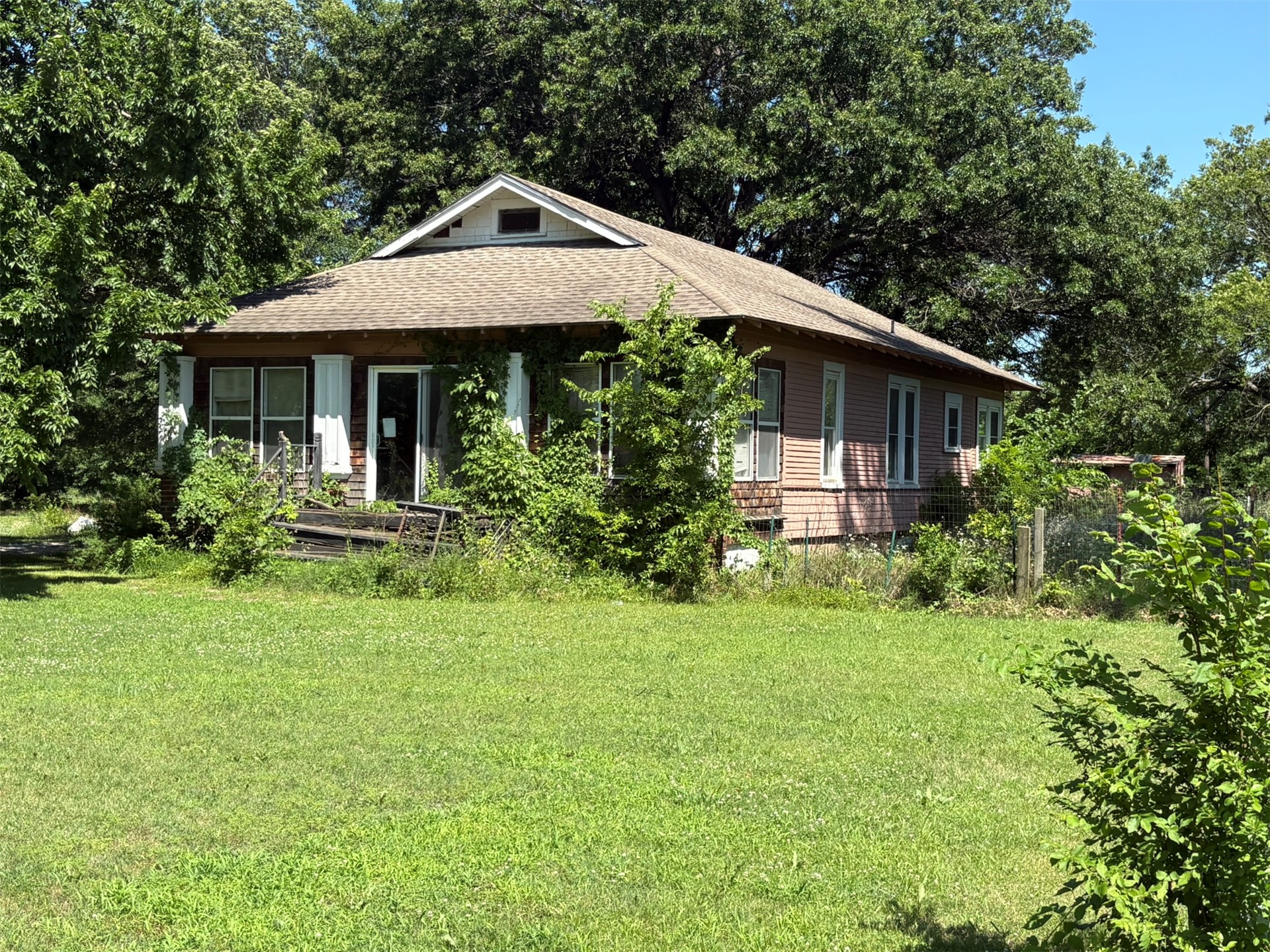 204 Olive Street Chelsea OK 74016