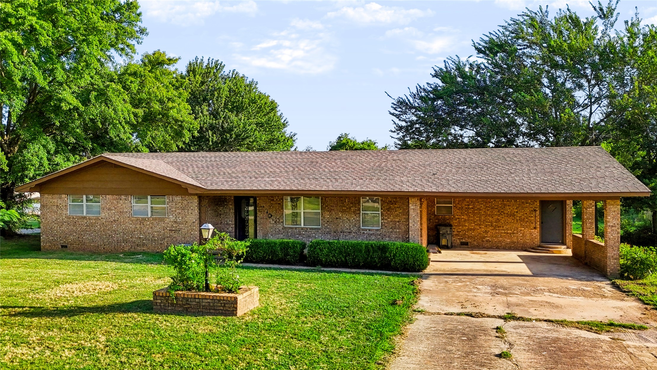 130 W Gist Avenue Roff OK 74865