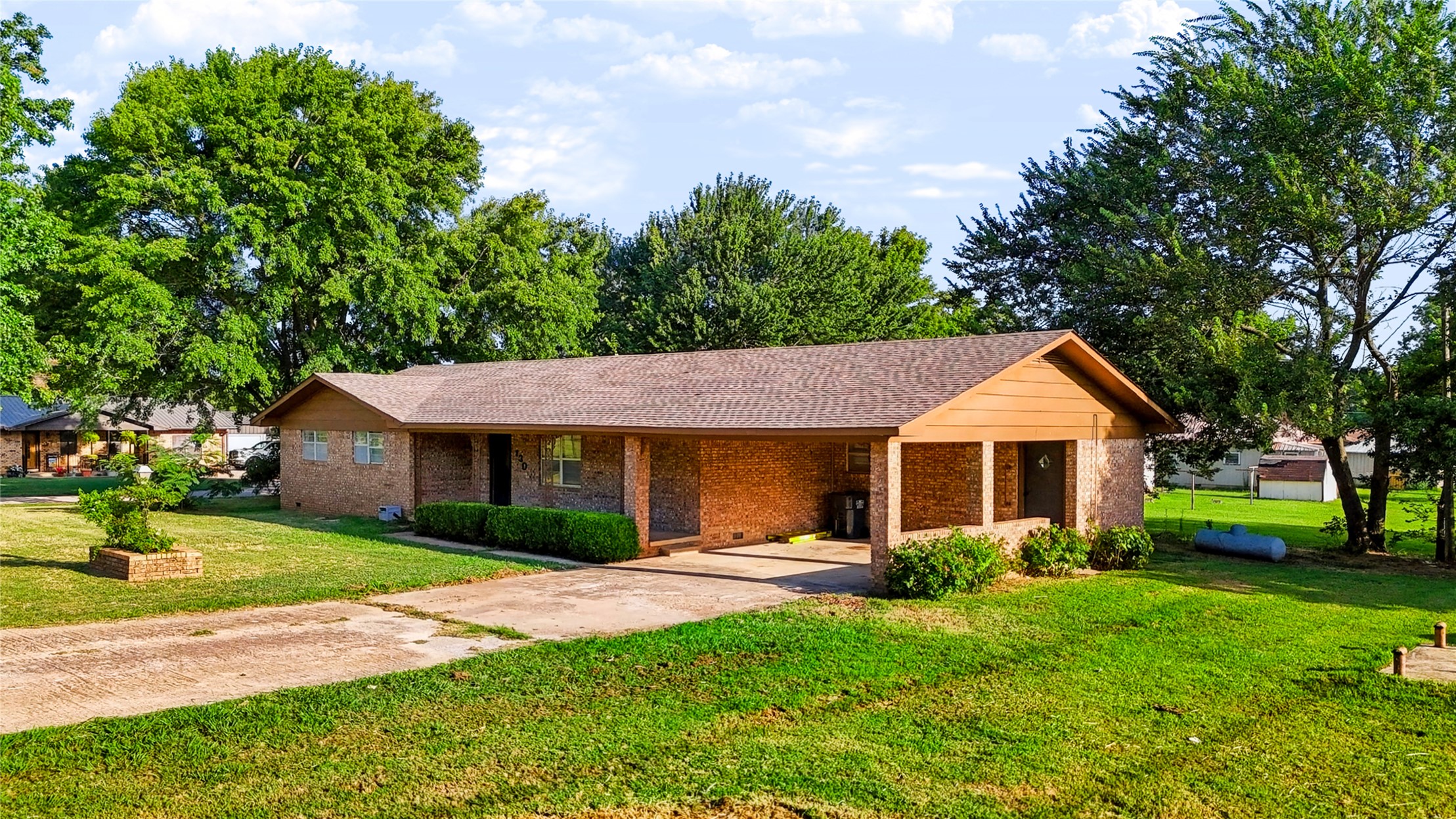 130 W Gist Avenue Roff OK 74865
