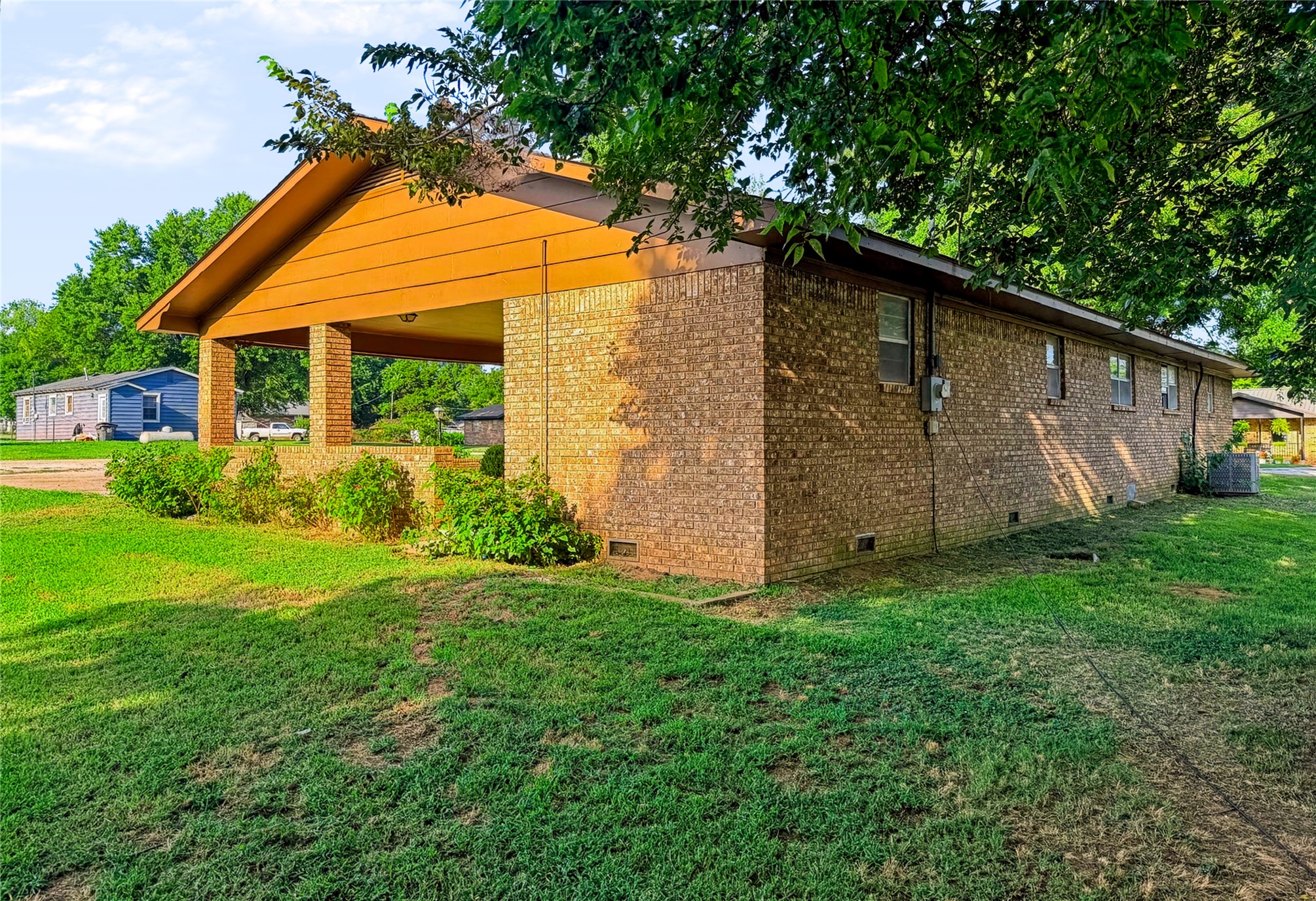 130 W Gist Avenue Roff OK 74865