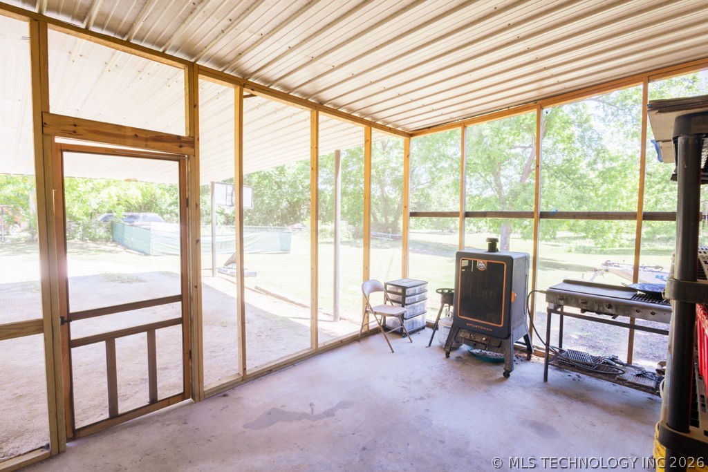 360 N 1st Road Healdton OK 73438