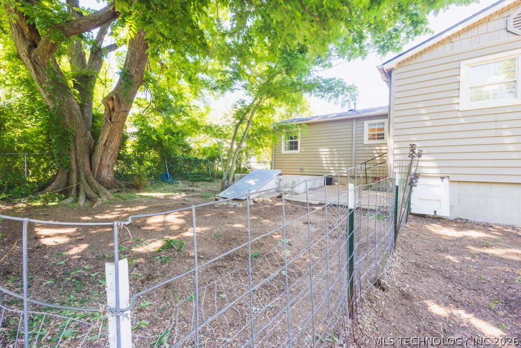 360 N 1st Road Healdton OK 73438