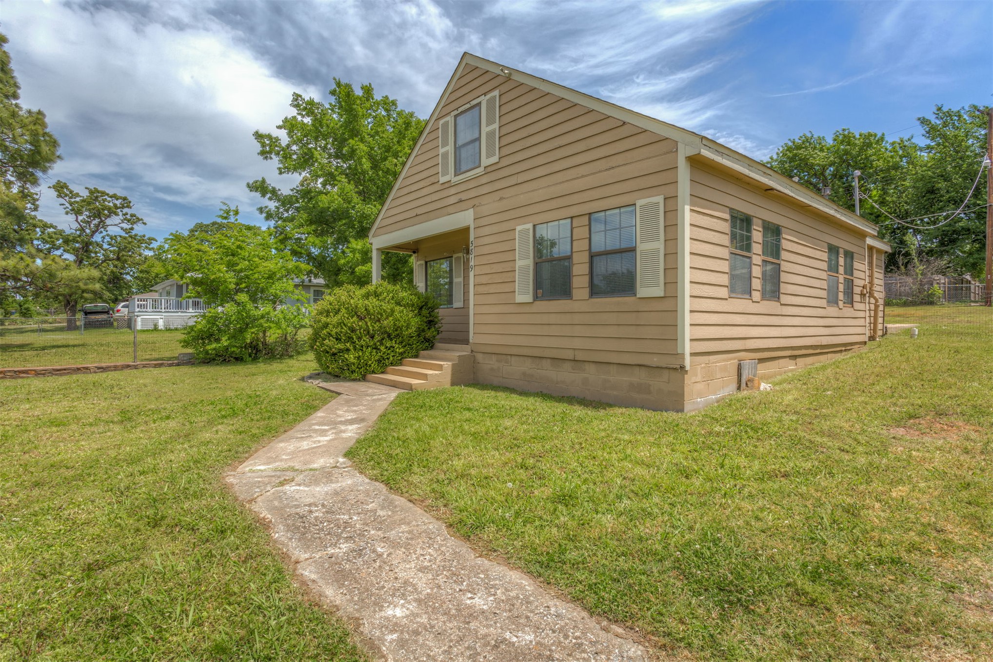 5819 S 32nd West Avenue Tulsa OK 74107